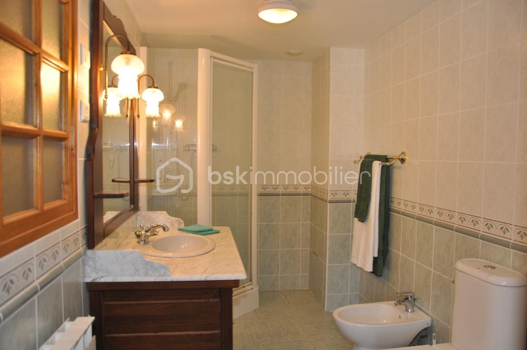 Maison de 251 m² - master ensuite0016_1024.jpg