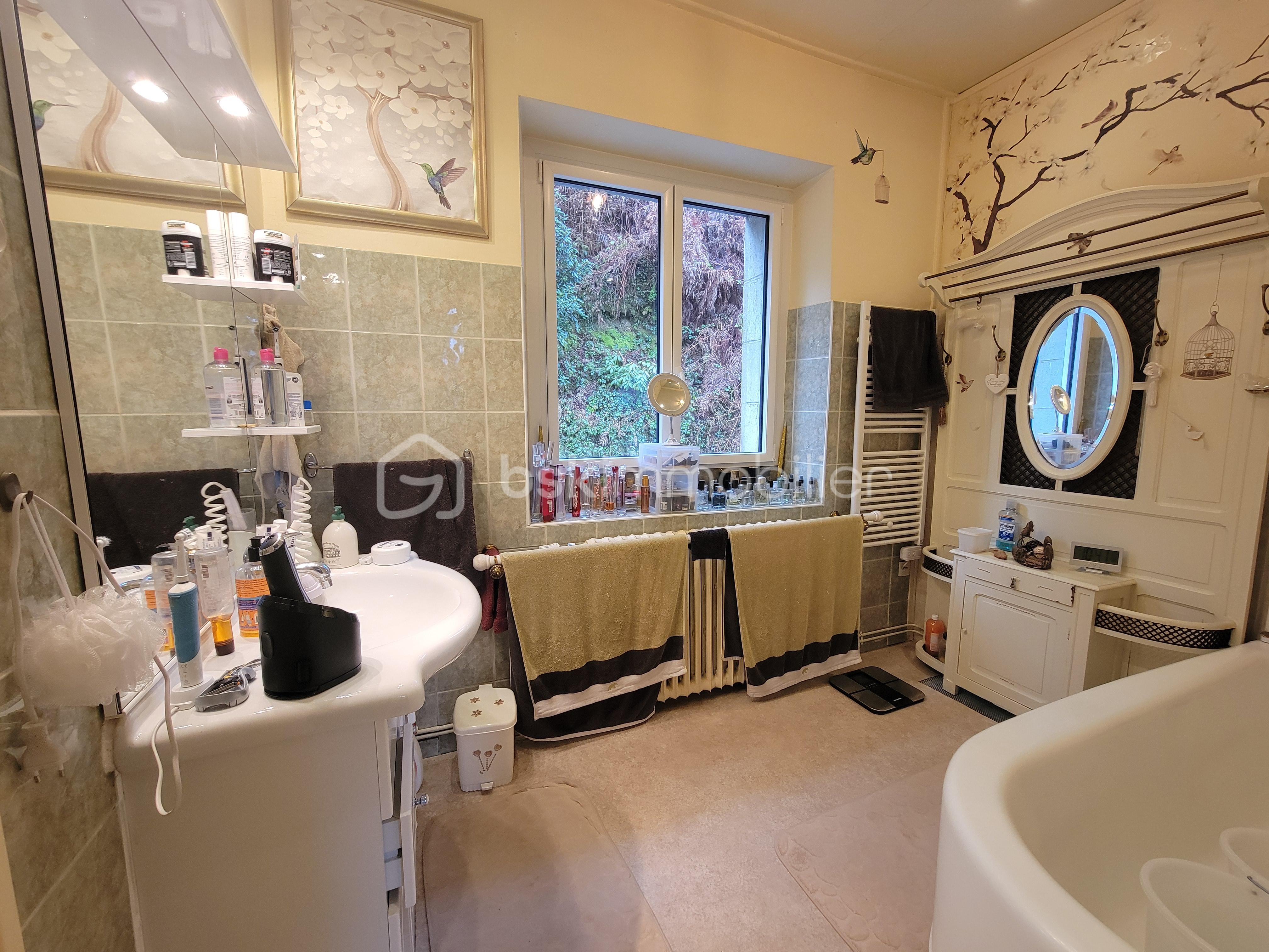 Maison en pierre de 239 m² - 20260114_104149.jpg