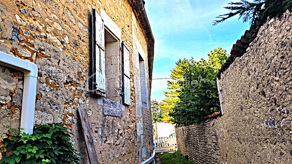 Maison de 82 m² - Grange 4.jpg