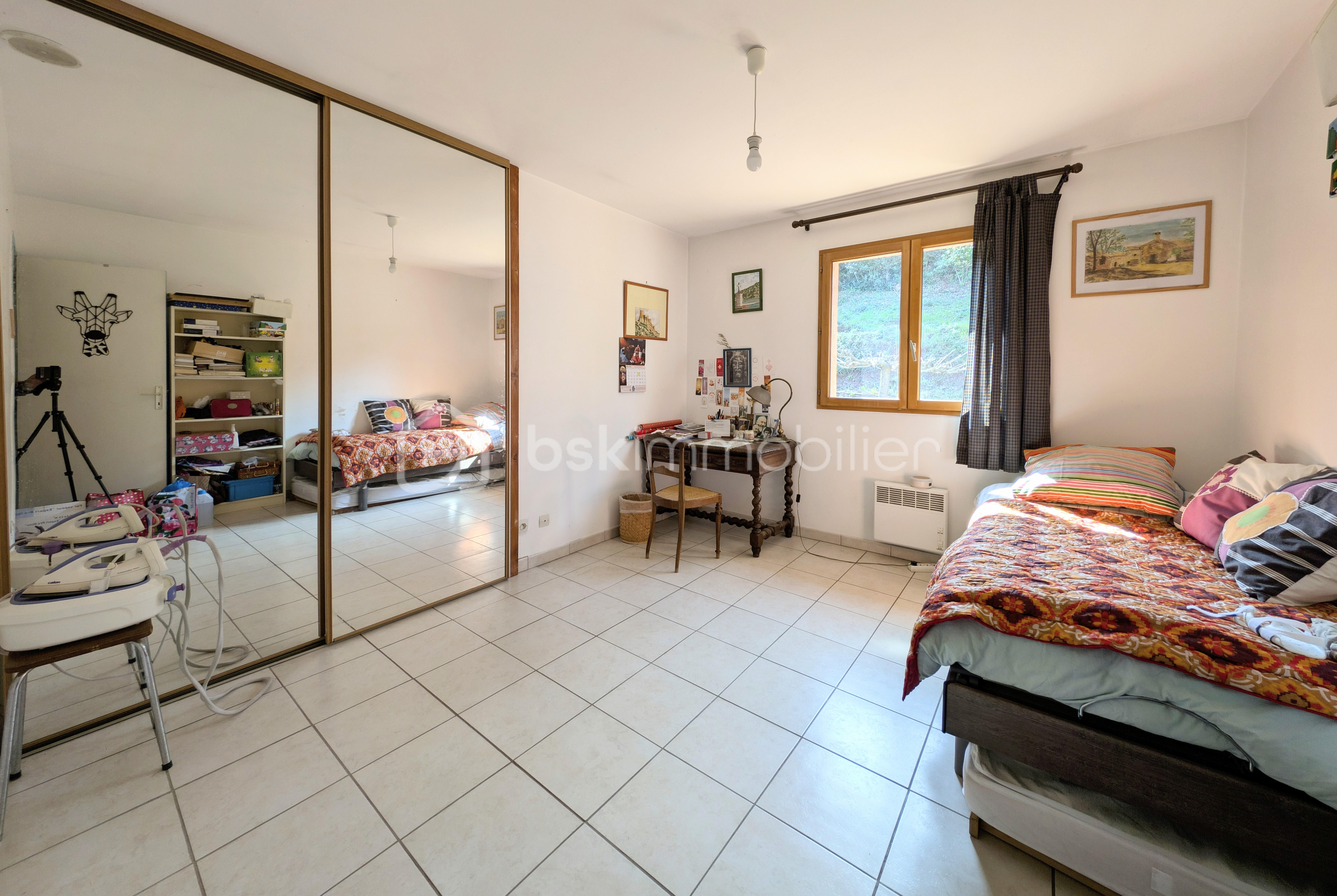 Propriete de 257 m² - CHAMBRE 1.jpg