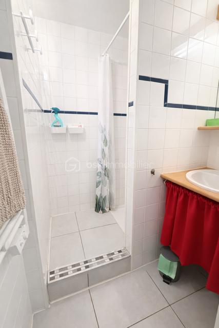 Maison de 33 m² - d8ec7db7-f3ef-44ab-b2fe-1b58ad3b8f56.png