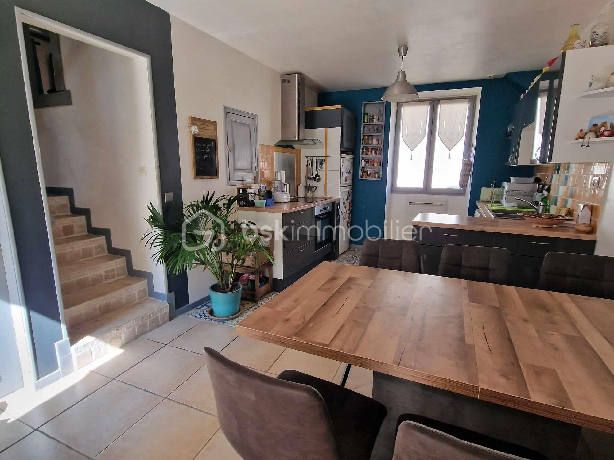 Maison de 94 m² - 487287807_1661469684488403_3116114727122279347_n.jpg