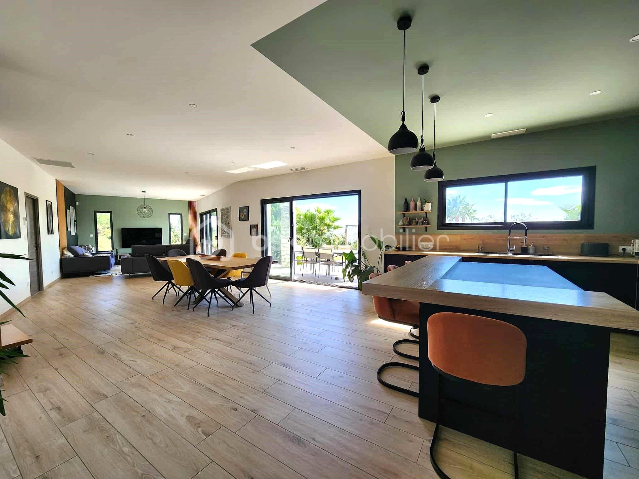 Villa de 162 m² - d4127680-aeaf-4c67-8b75-f1eb84222740.jpg