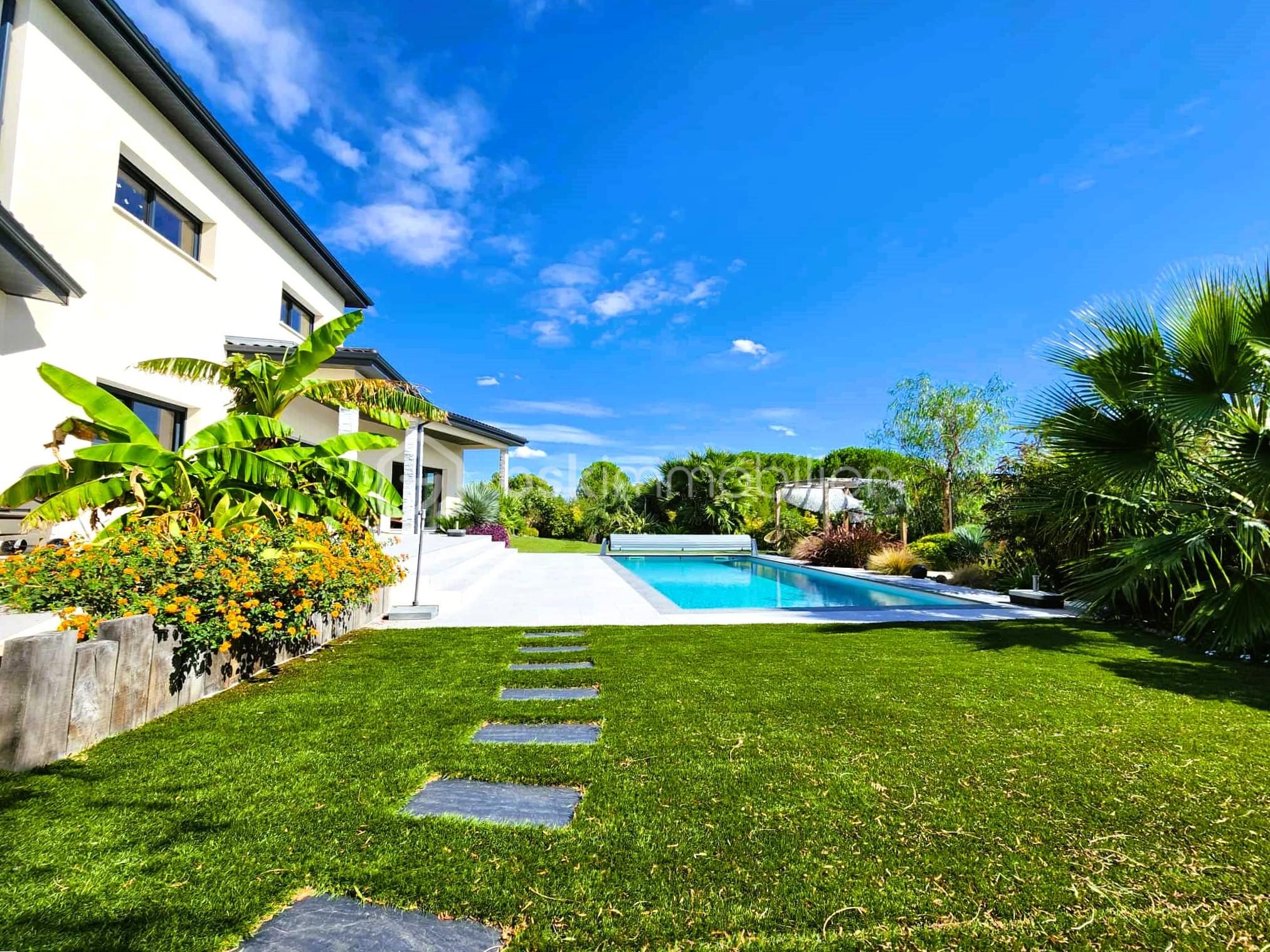 Villa de 162 m² - 476fd123-8ac4-4870-8f73-a20accd3fbab.jpg