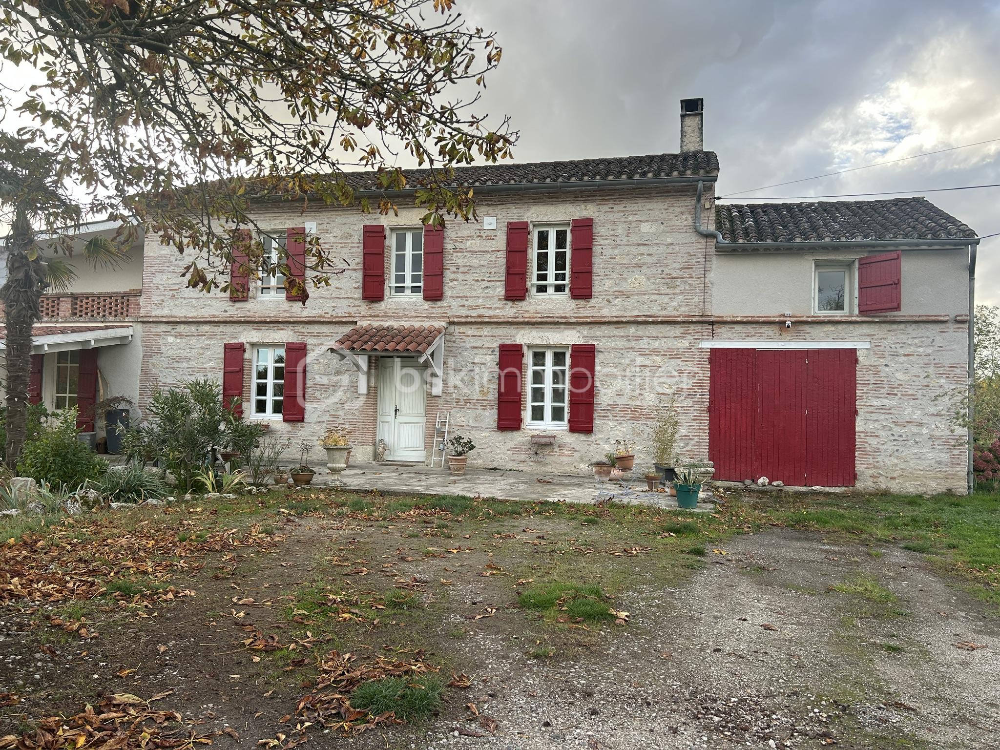 Maison de 160 m² - 2C3E9B8D-FAD9-4C8A-8D04-229517B0FAD9_1_102_o.jpeg