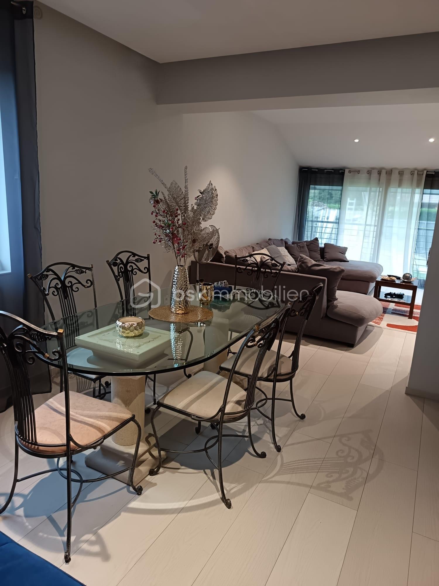 Maison de 190 m² - IMG-20251020-WA0036.jpg
