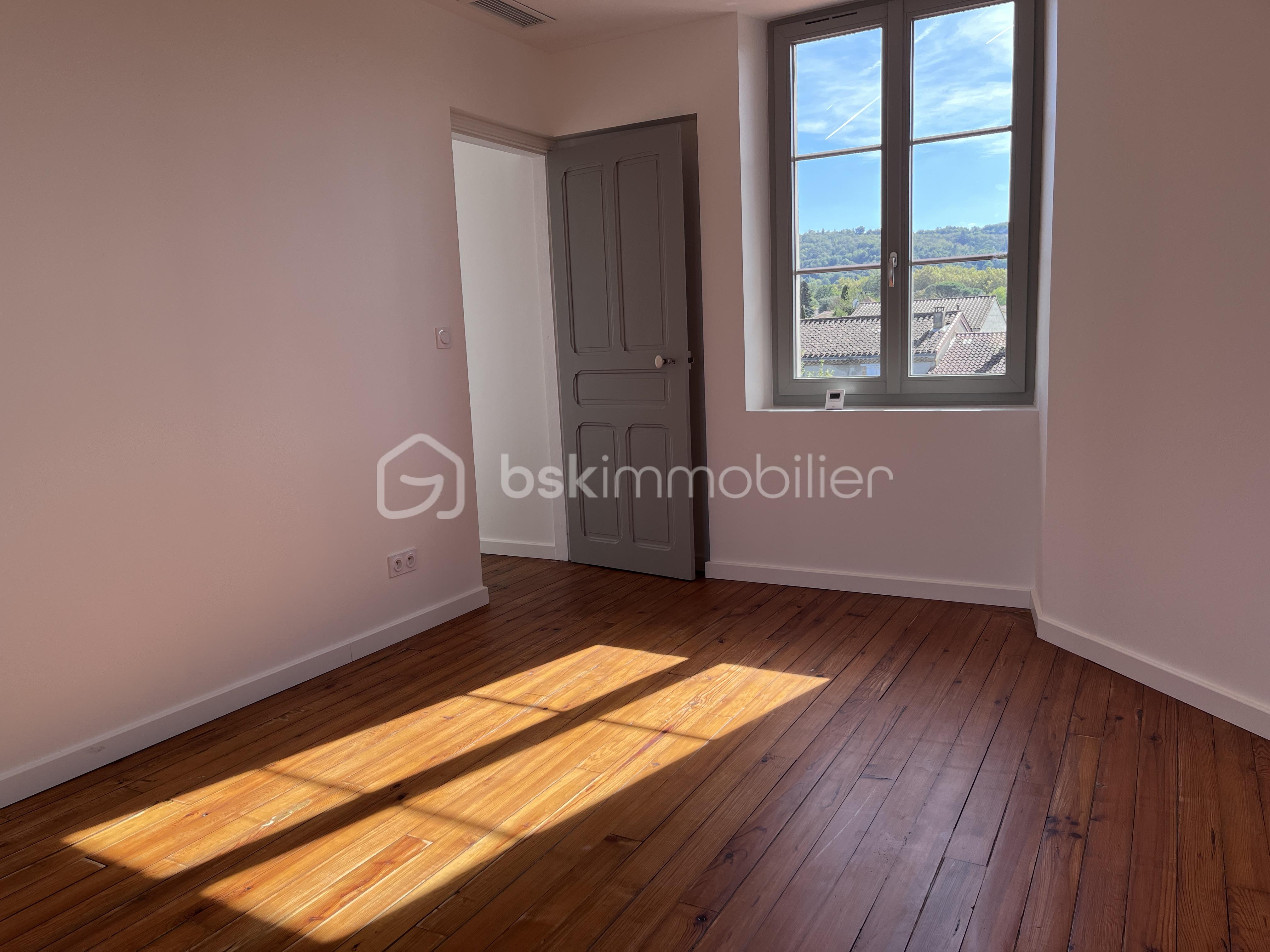 Maison de ville de 130 m² - chambre 2.JPG