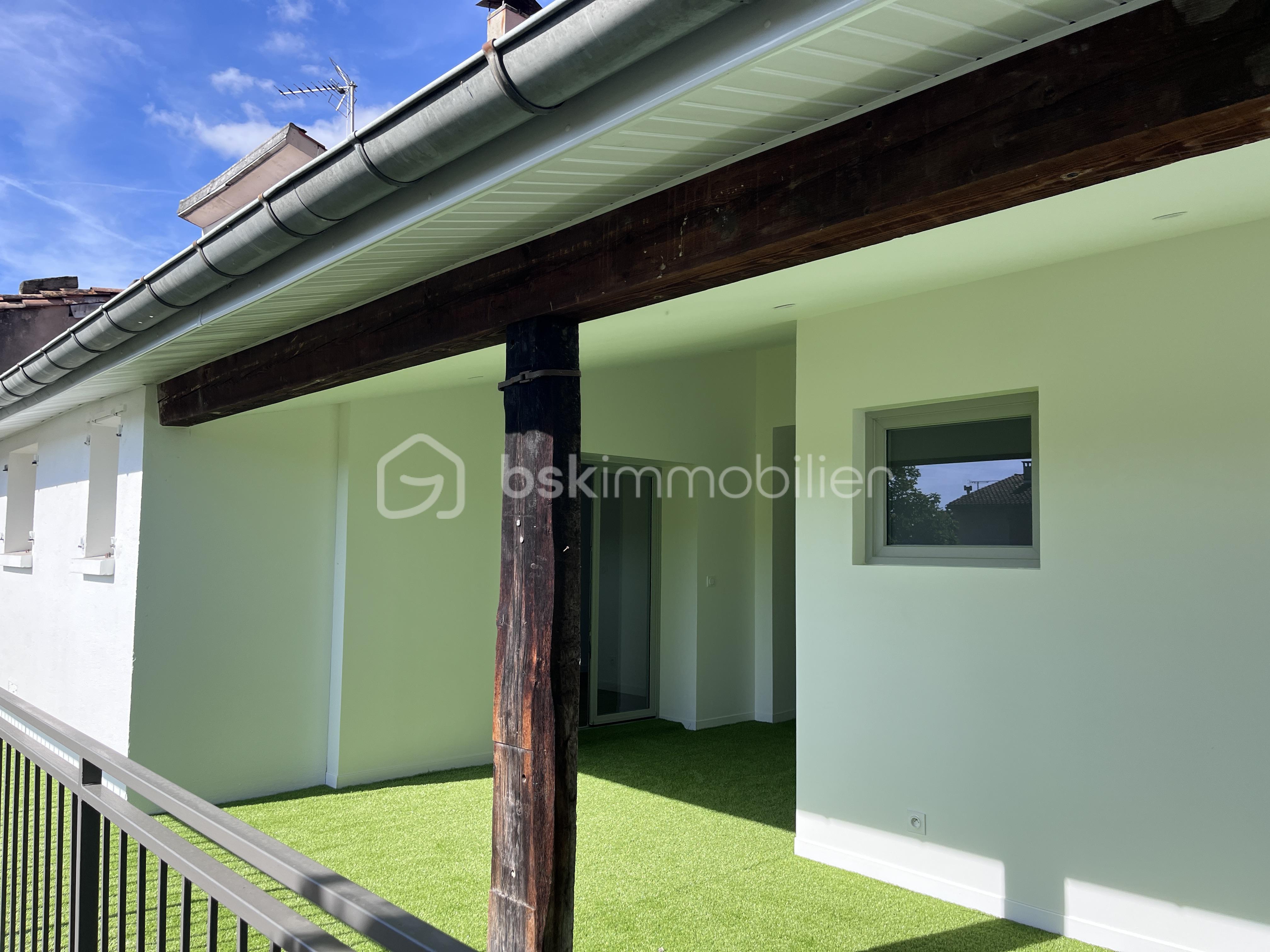 Maison de ville de 130 m² - exté.JPG
