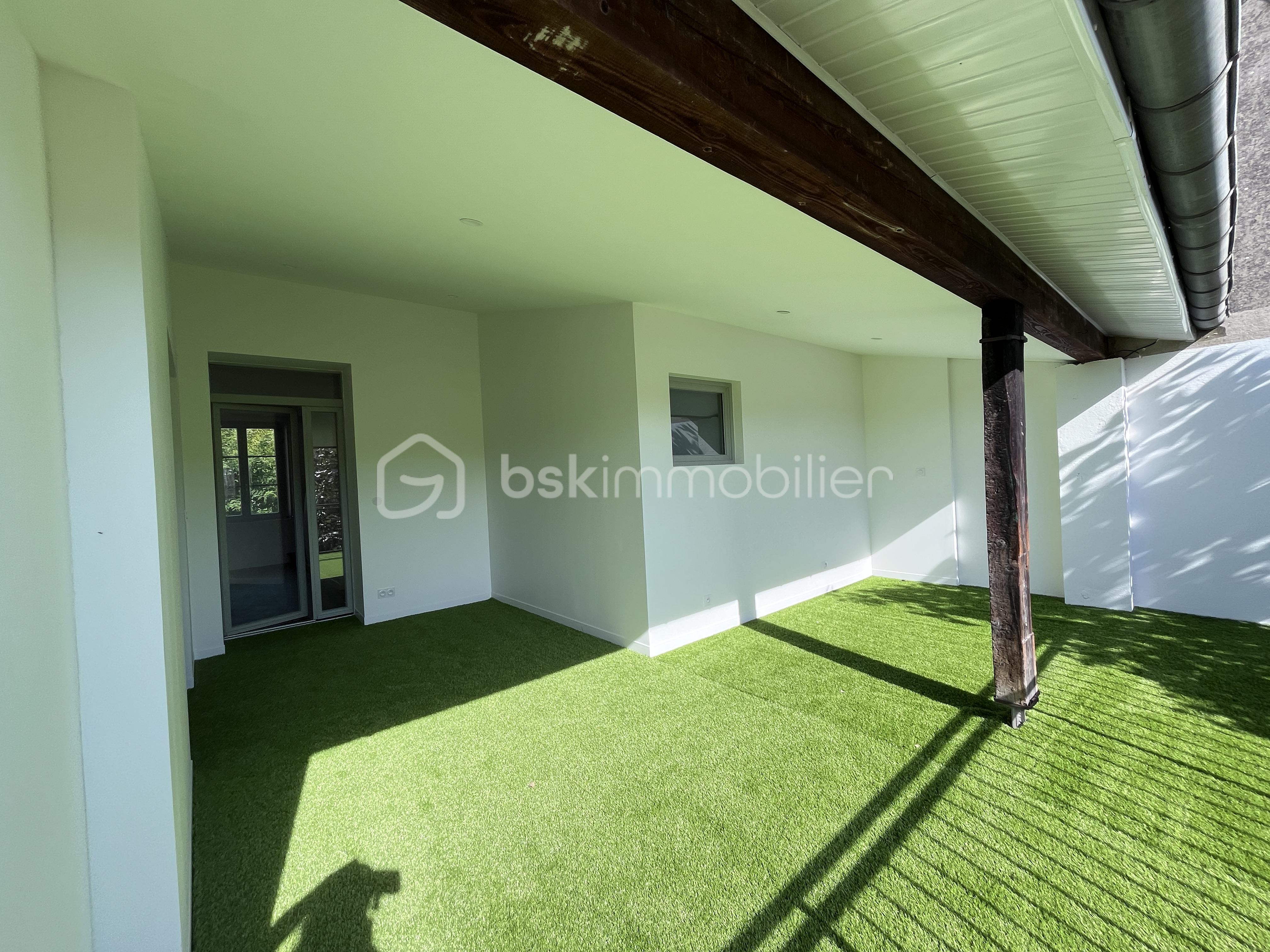 Maison de ville de 130 m² - ext.JPG