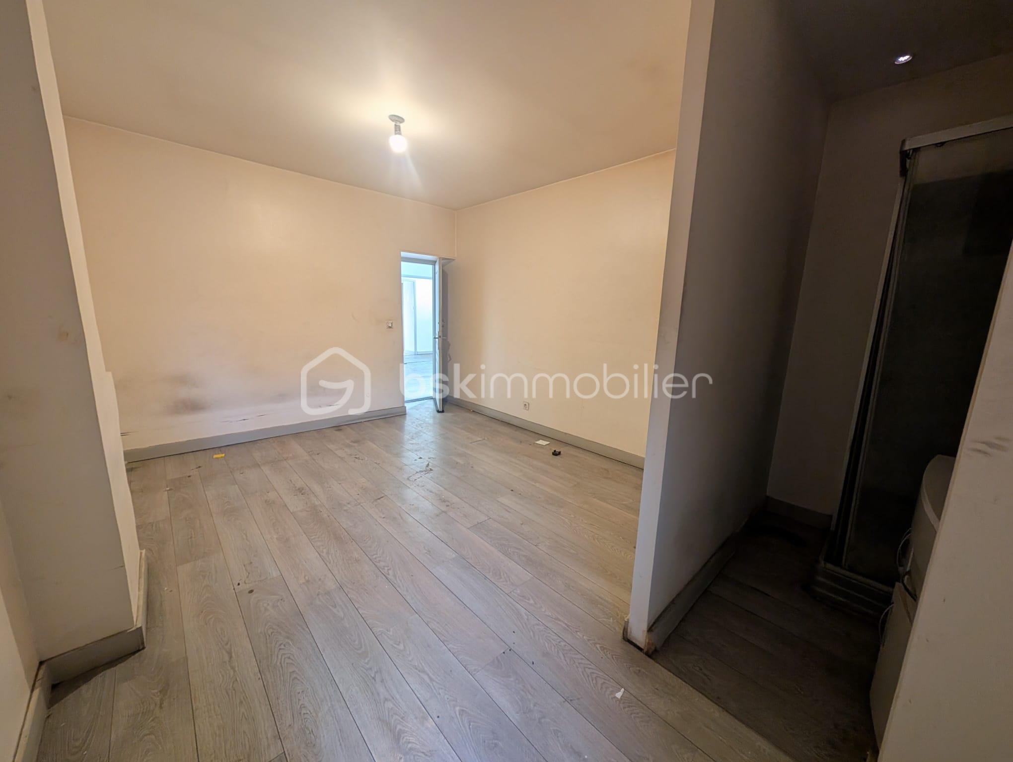 Immeuble de 179,15 m² - WhatsApp Image 2025-12-29 at 13.48.07.jpeg