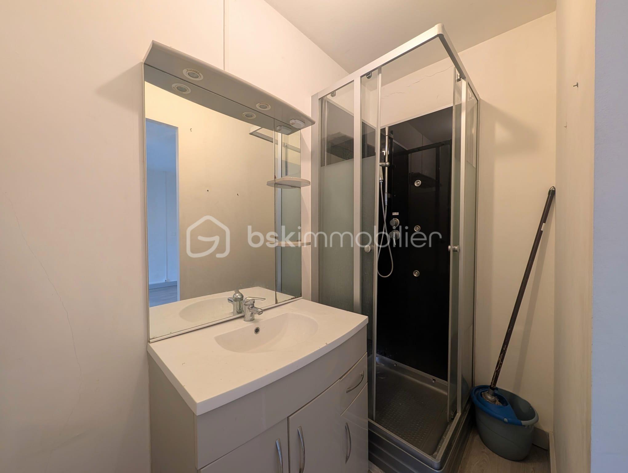 Immeuble de 179,15 m² - WhatsApp Image 2025-12-29 at 13.49.54.jpeg