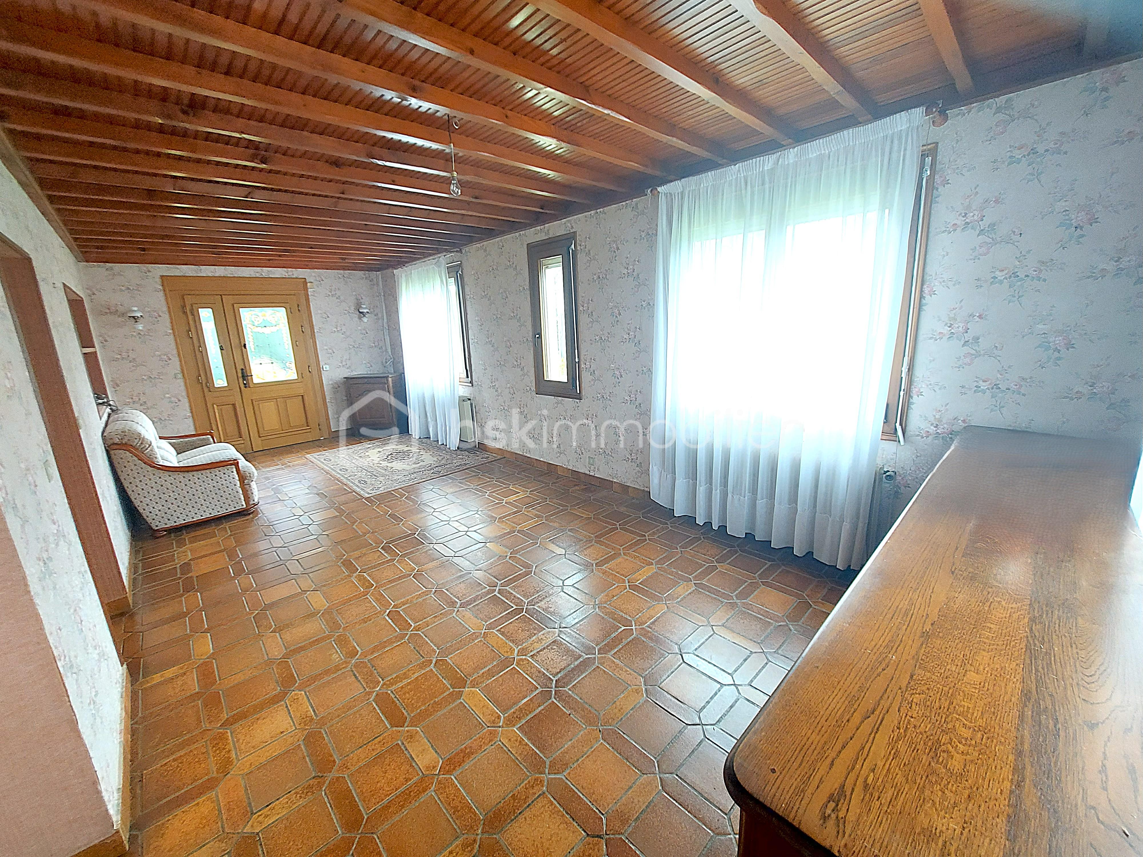 Maison traditionnelle de 132 m² - 2.jpg