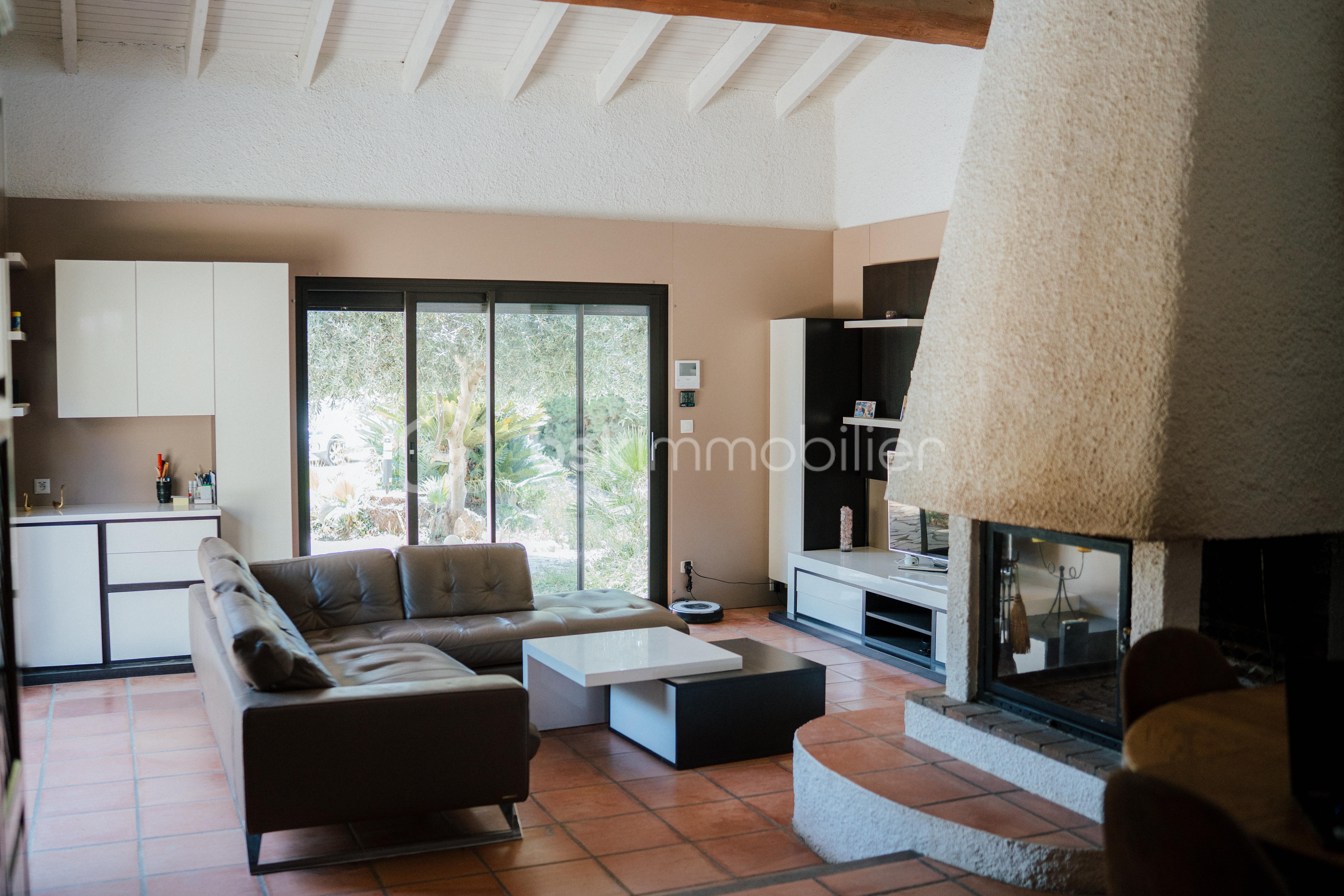 Maison provencale de 112 m² - VILLA JARDIN SAINT JACQUES-1.jpg