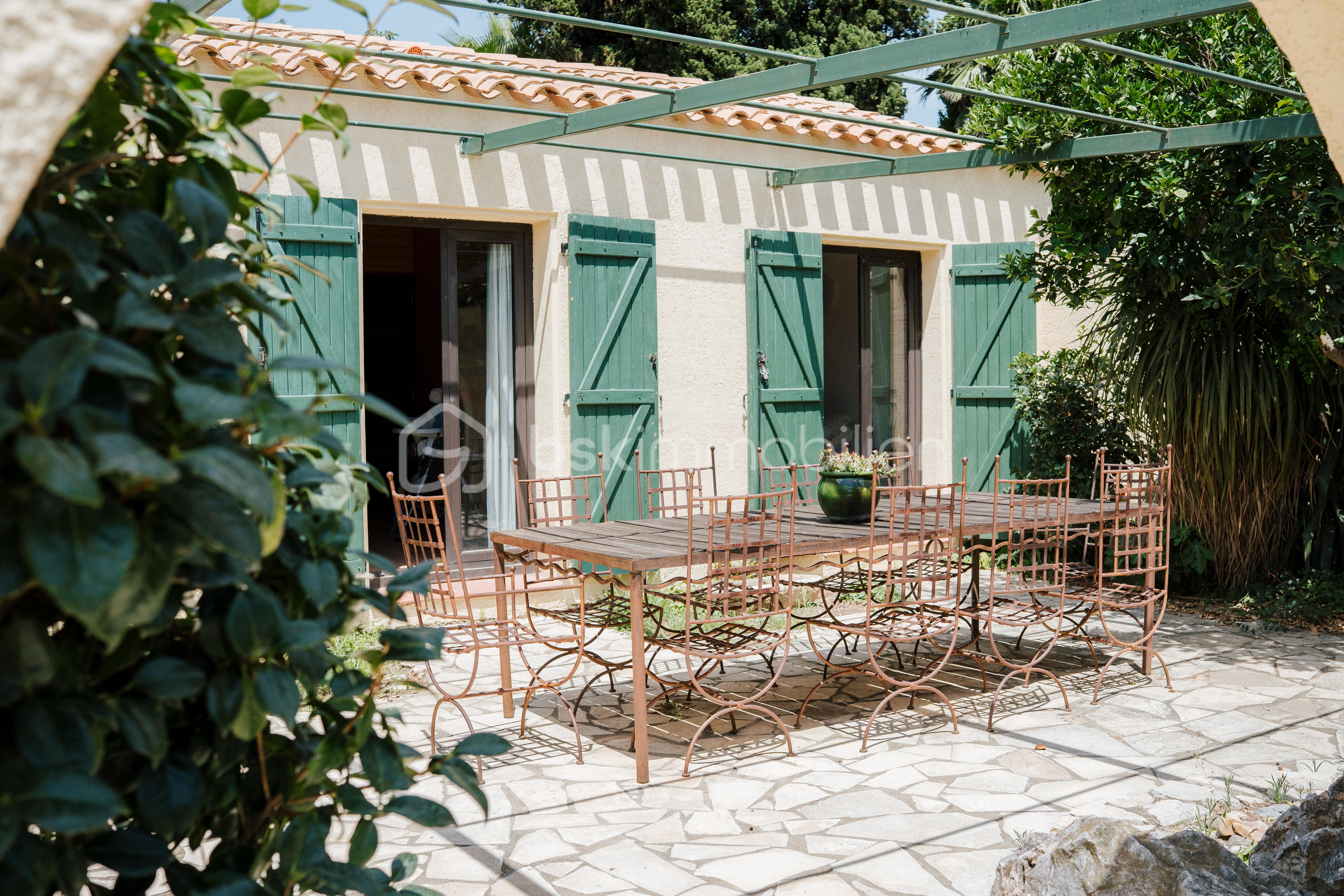 Maison provencale de 112 m² - VILLA JARDIN SAINT JACQUES-7.jpg