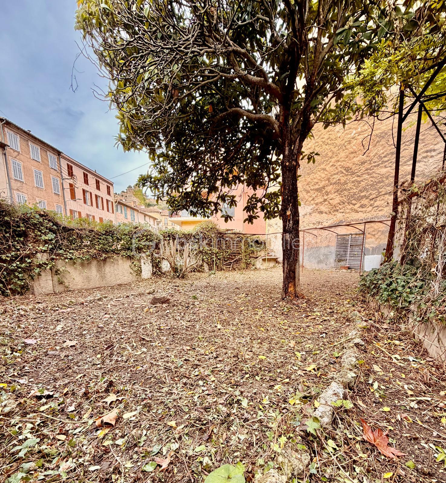 Maison de 130 m² - WhatsApp Image 2025-11-14 à 10.43.32_7671a007.jpg