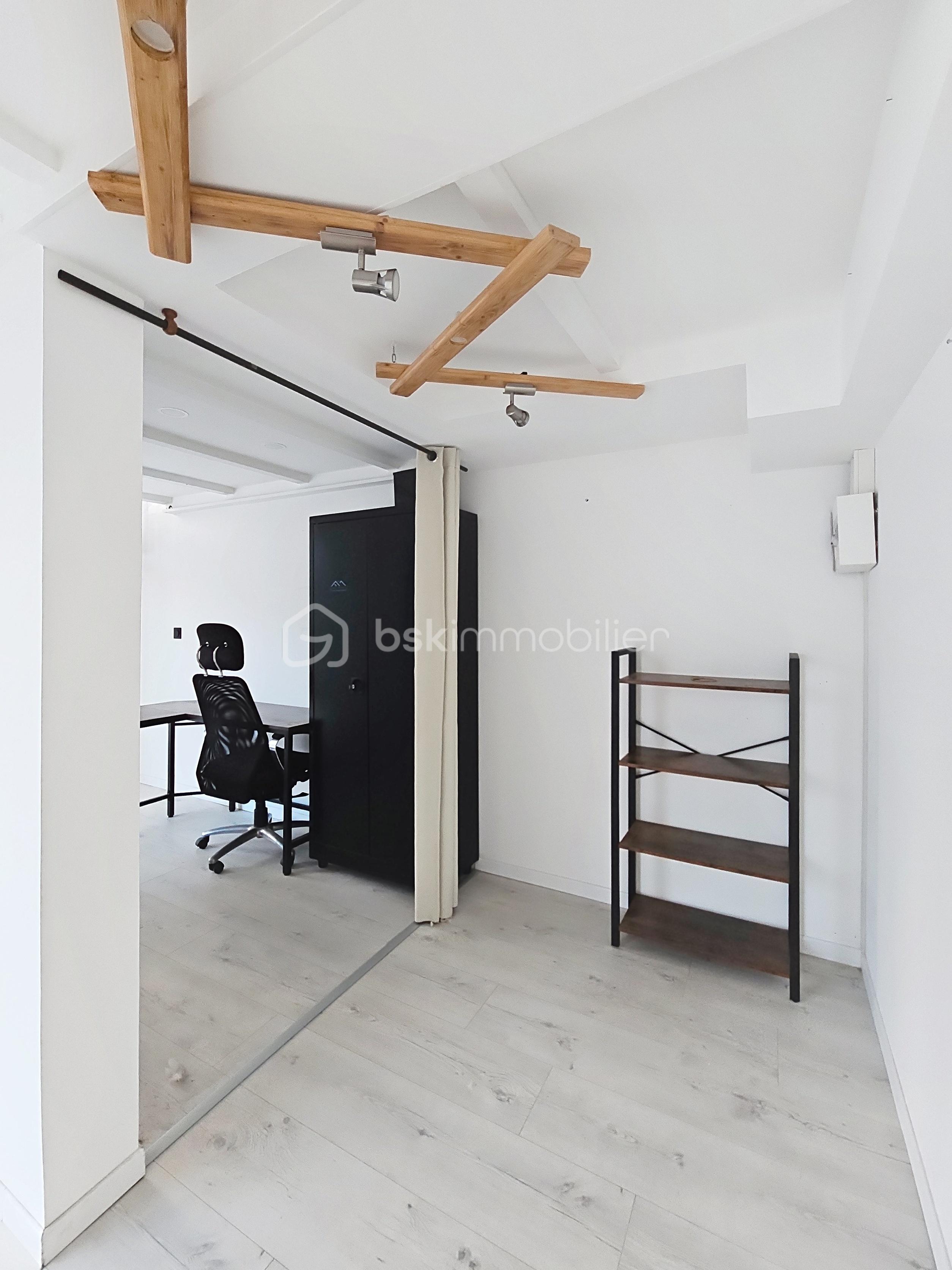 Local d activites de 32,35 m² - local-commercial-imperial-ii_00002.jpg
