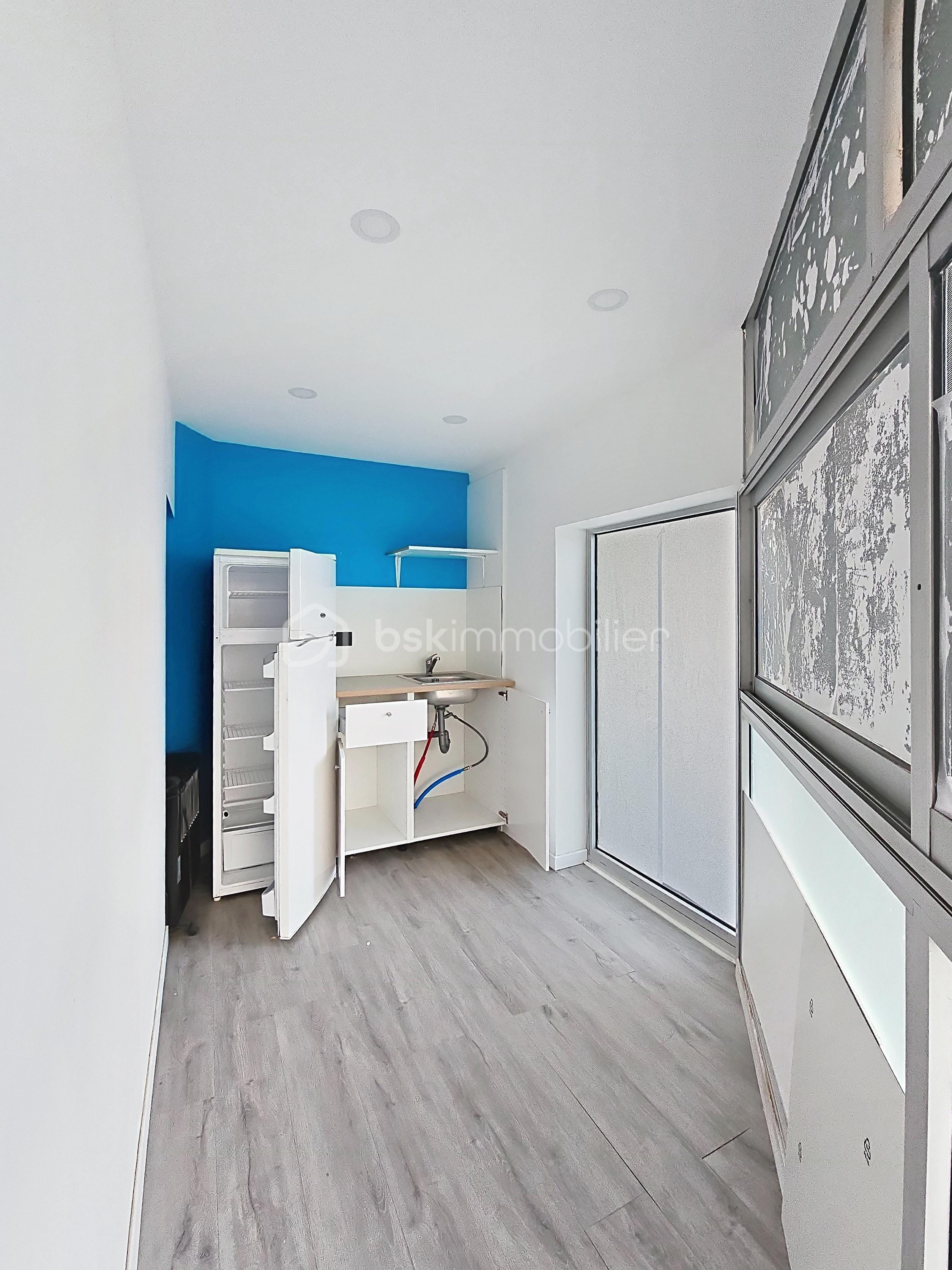 Local d activites de 32,35 m² - local-commercial-imperial-ii_00005.jpg