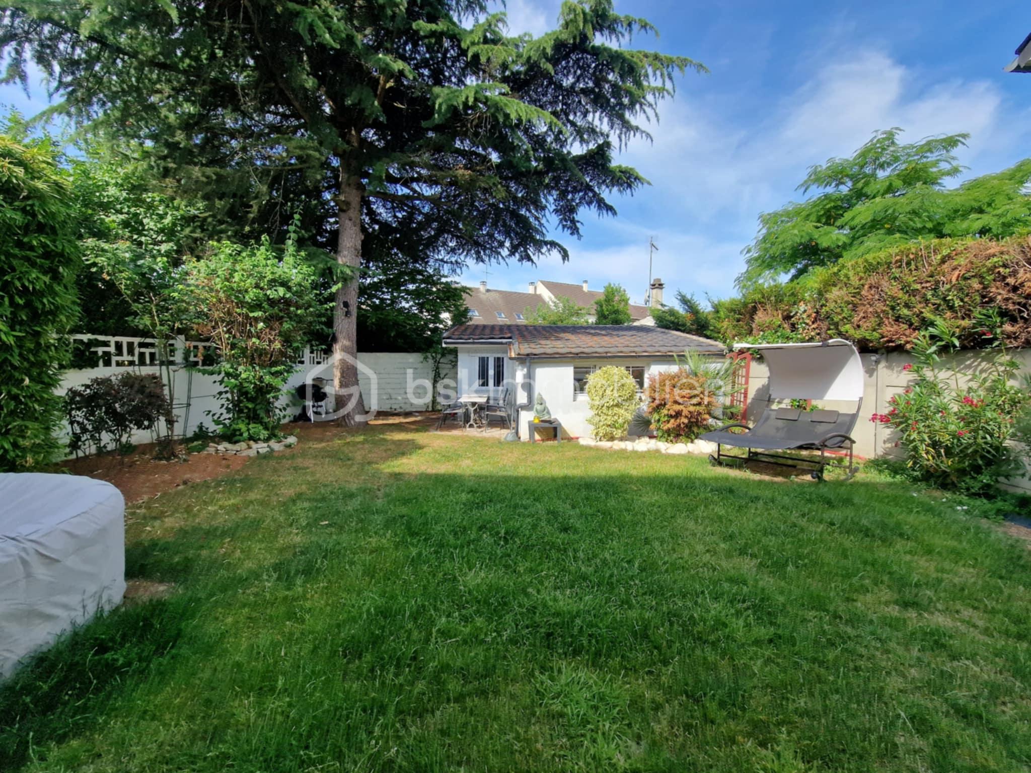 Maison de 93 m² - 089b85e3-e1d1-40a4-81a2-4957a00560b2.jpg