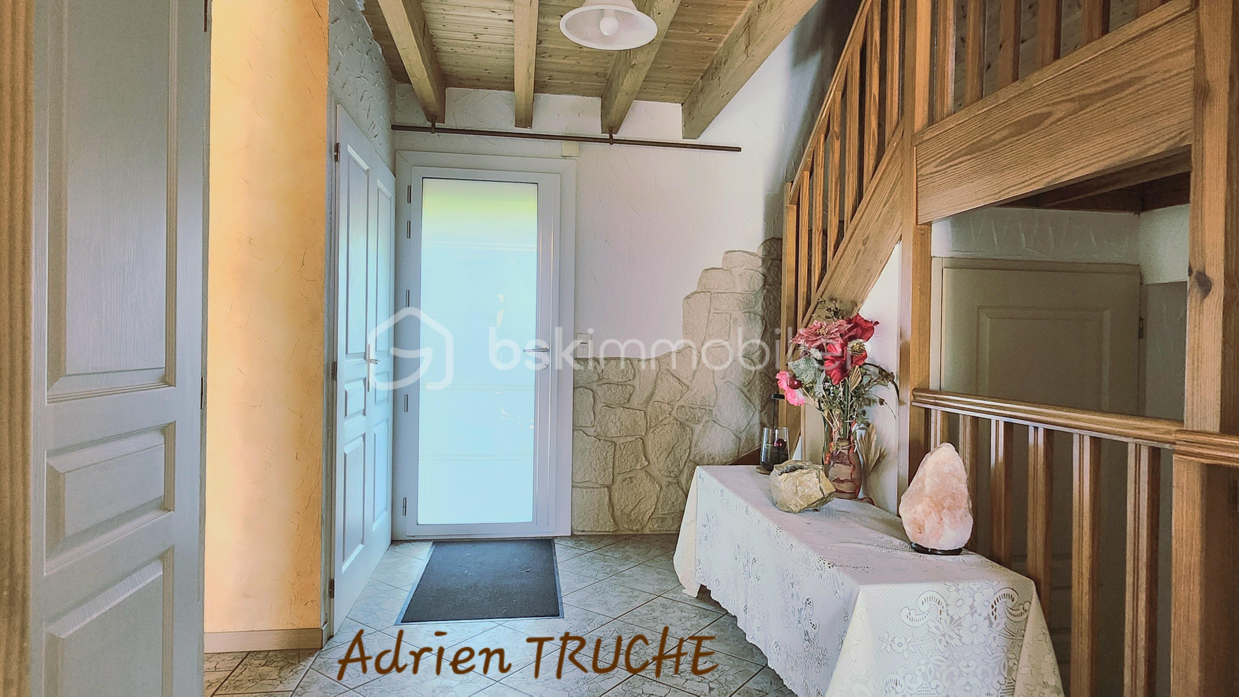 Maison de 235 m² - 20251007_155340.jpg