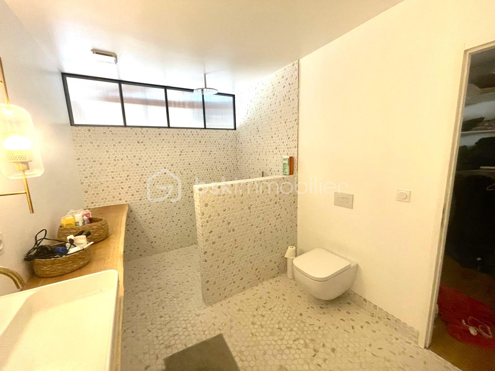 Maison de 186,95 m² - 7d69e4d3-e00d-413e-8b2c-ceff197e0680.jpg