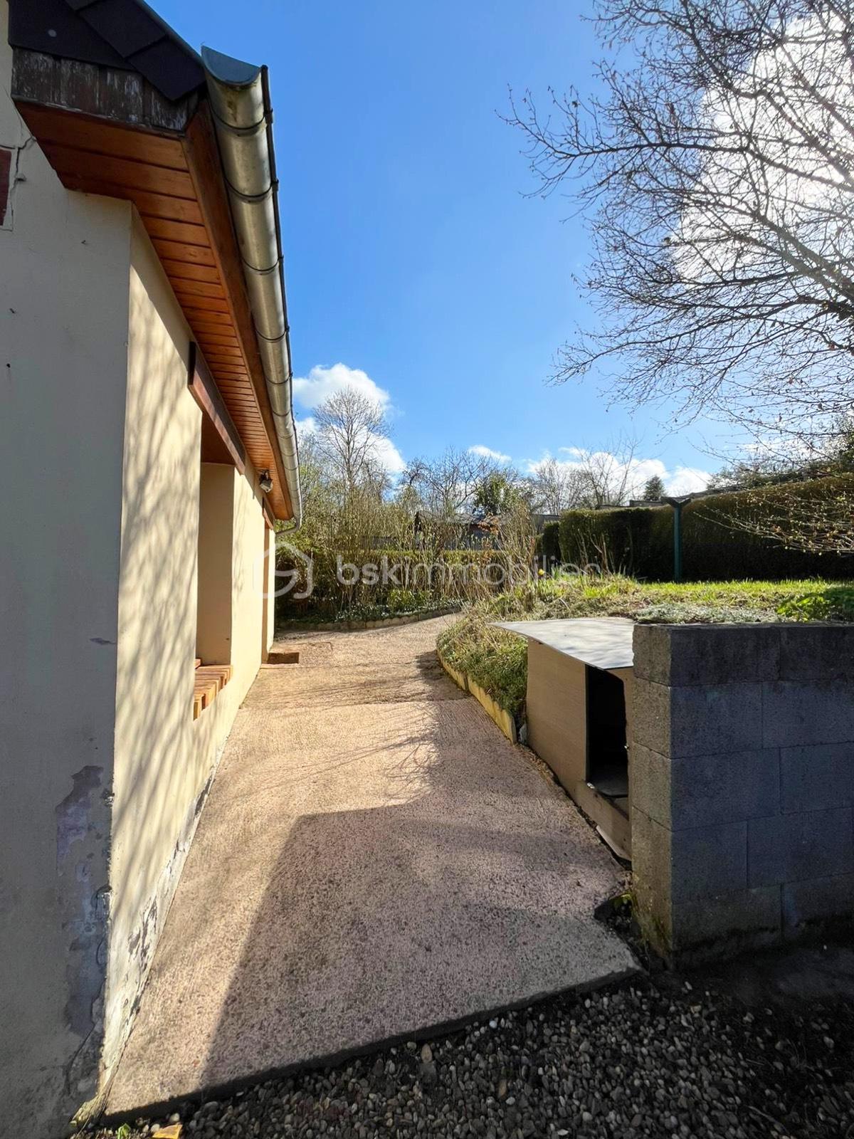 Maison de 75 m² - Extérieur garage.jpg