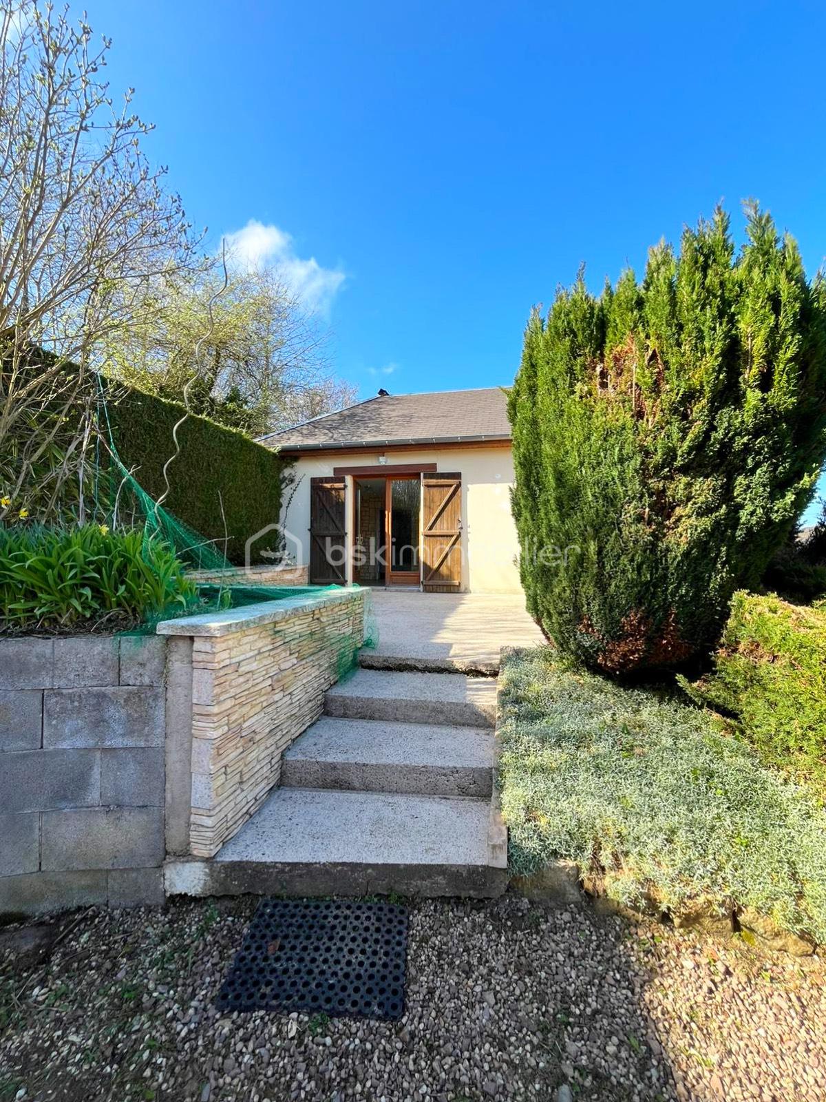 Maison de 75 m² - Terrasse coté.jpg