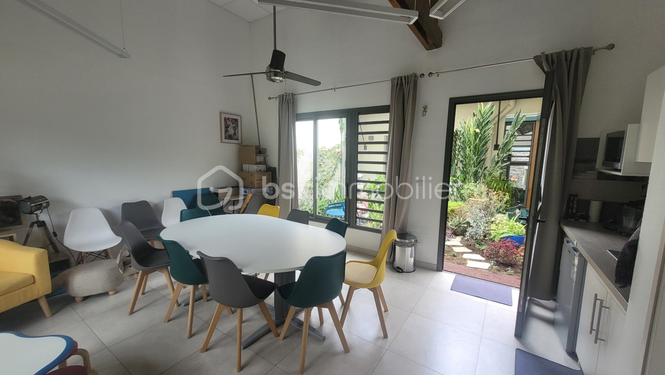 Local d activites de 155 m² - 217428-04.jpg