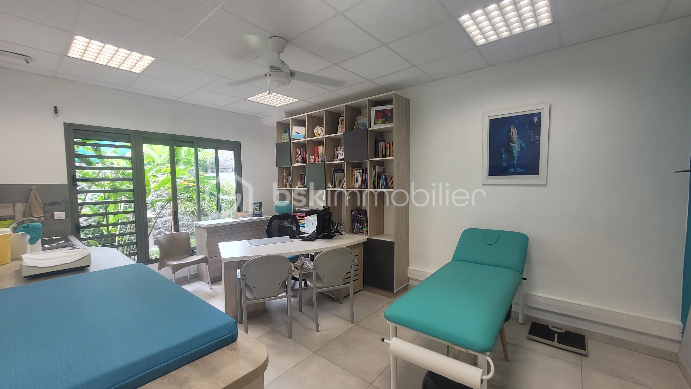 Local d activites de 155 m² - 217428-15.jpg