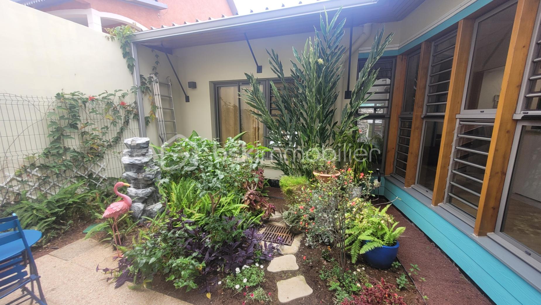 Local d activites de 155 m² - 217428-06.jpg