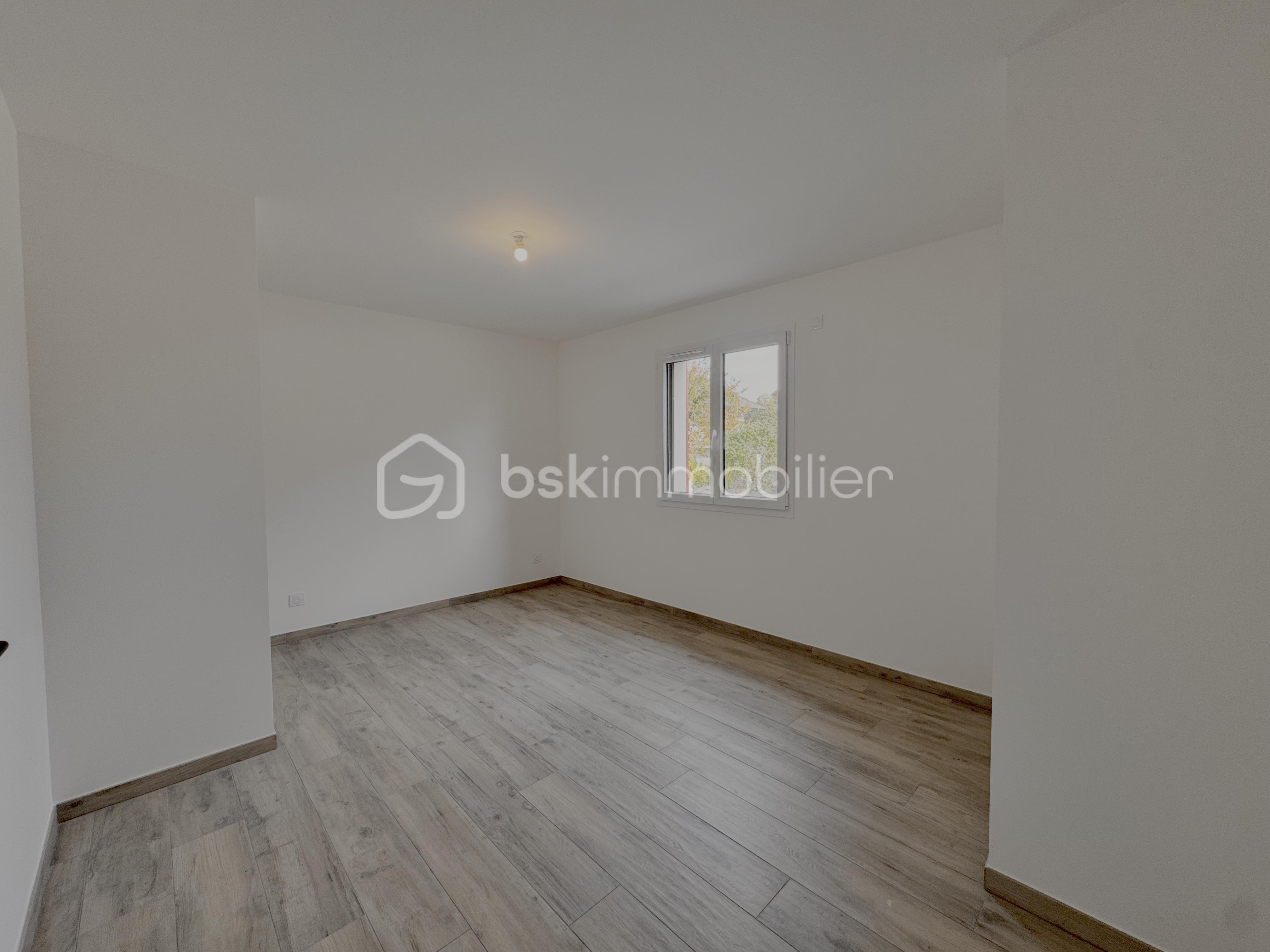 Maison de 122 m² - Chambre RDC.png