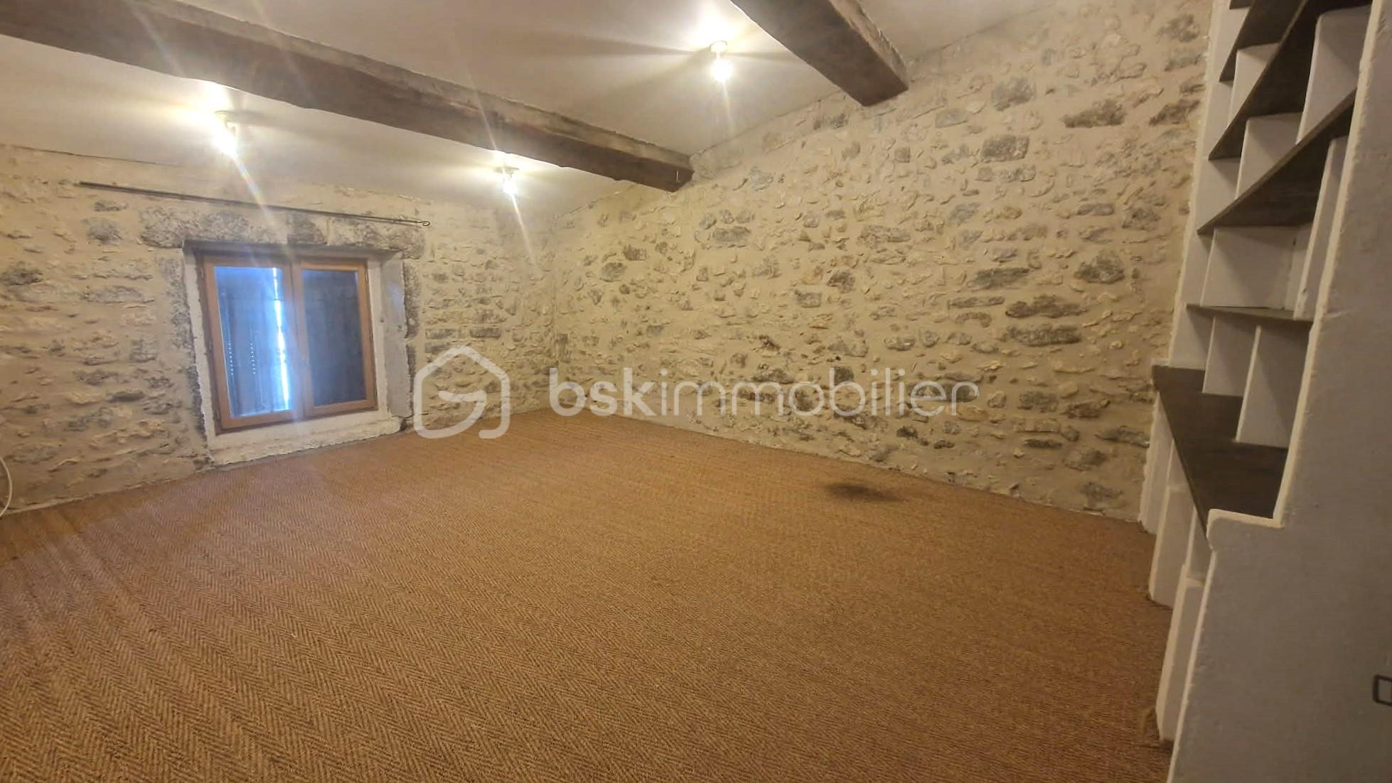 Maison de 246 m² - ba0b2dea-e280-47bb-a19a-d1c0221791c1.jpg