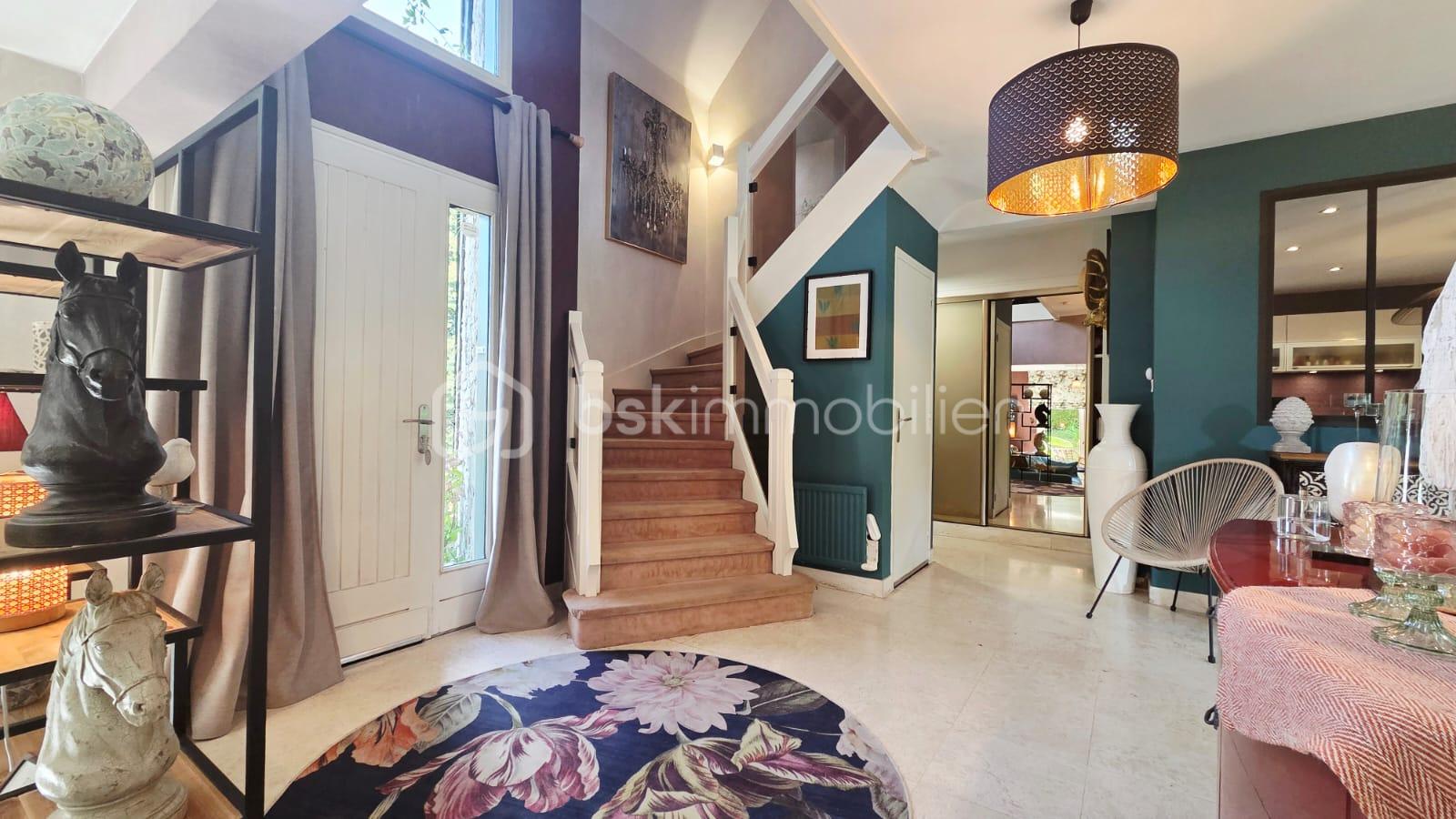 Maison de 164 m² - WhatsApp Image 2025-10-13 à 14.36.32_61356747.jpg