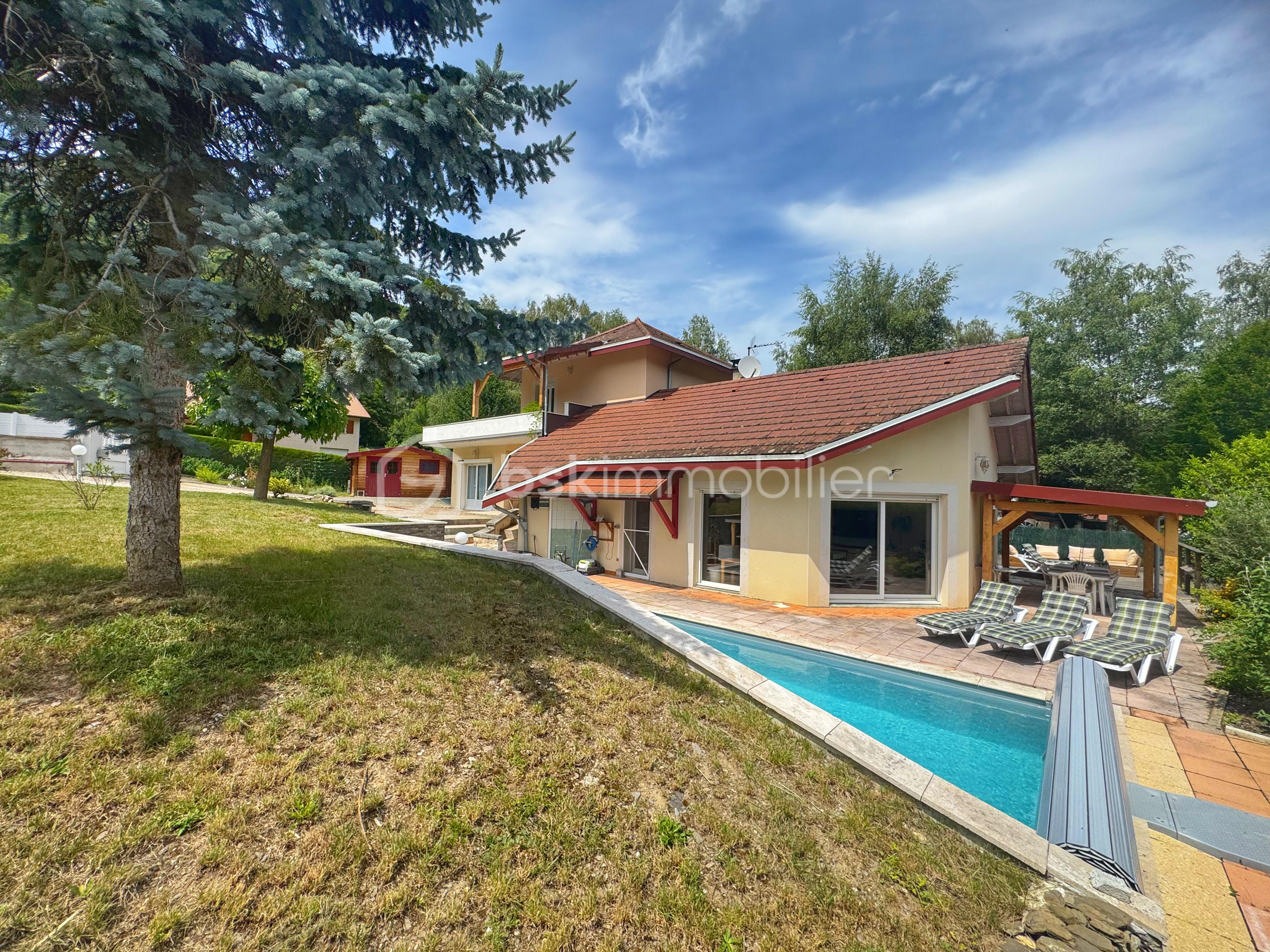 EXT VUE PISCINE.jpeg