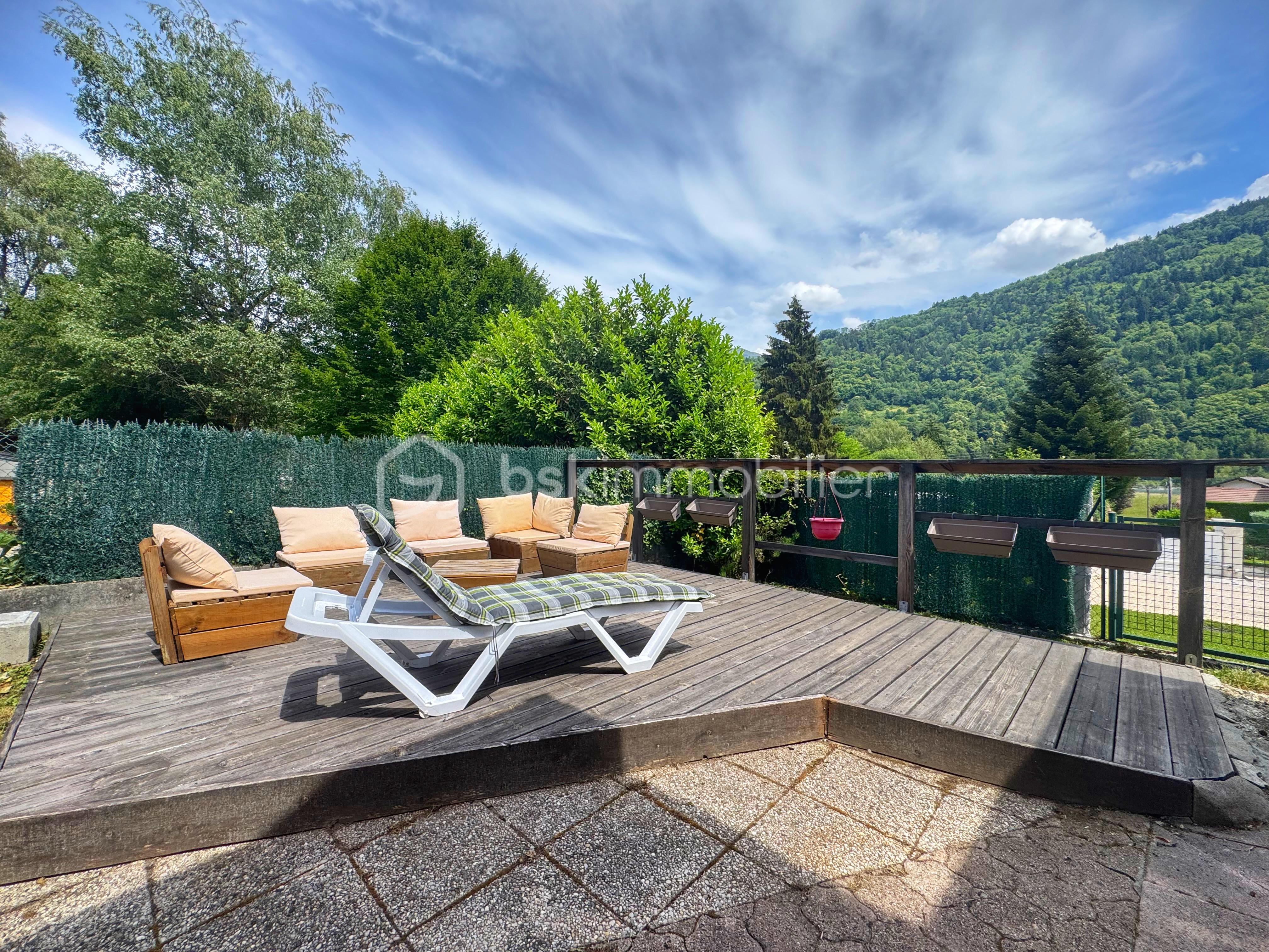 EXT PETITE TERRASSE.jpeg