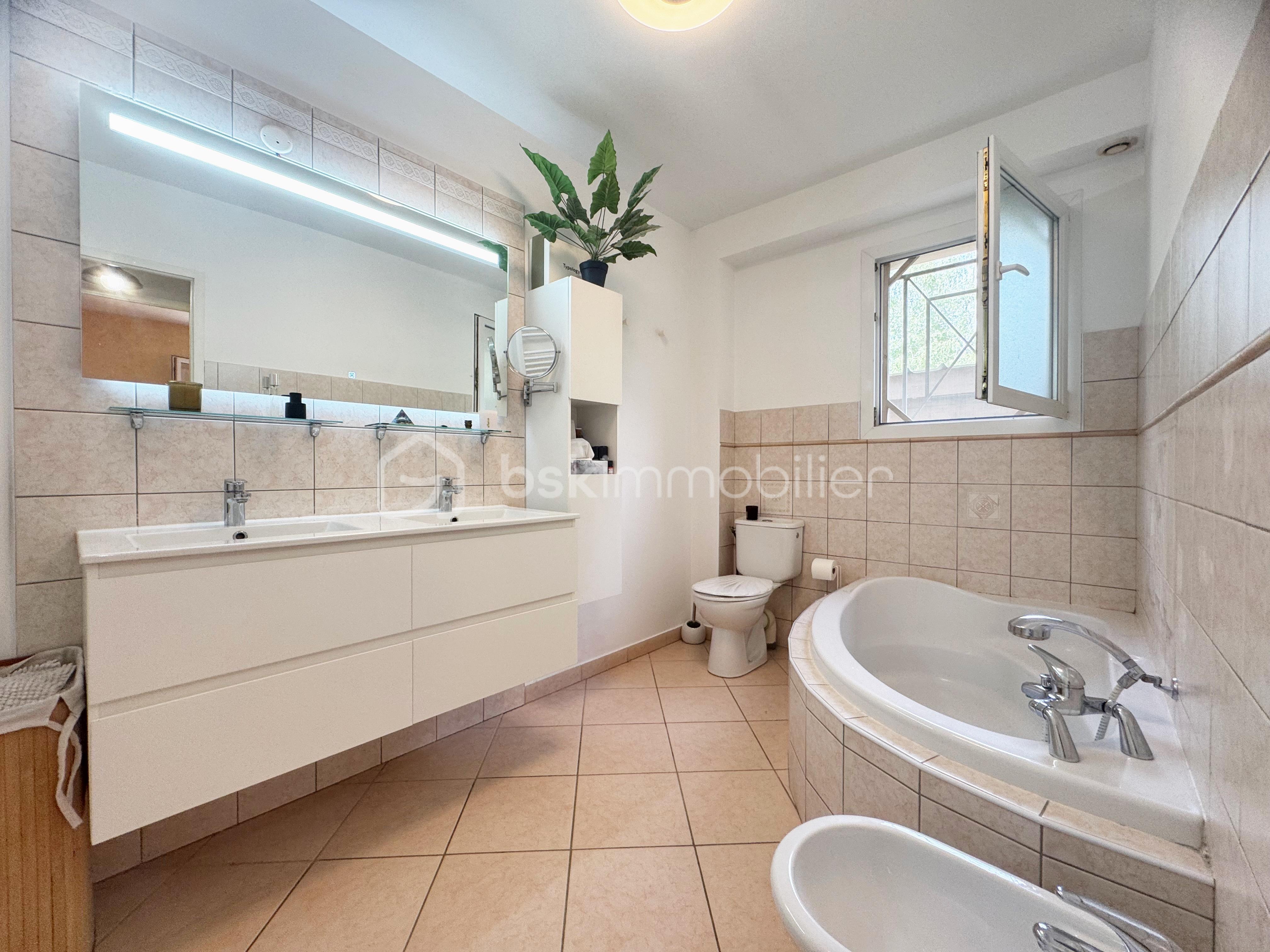 SALLE DE BAINS.jpeg