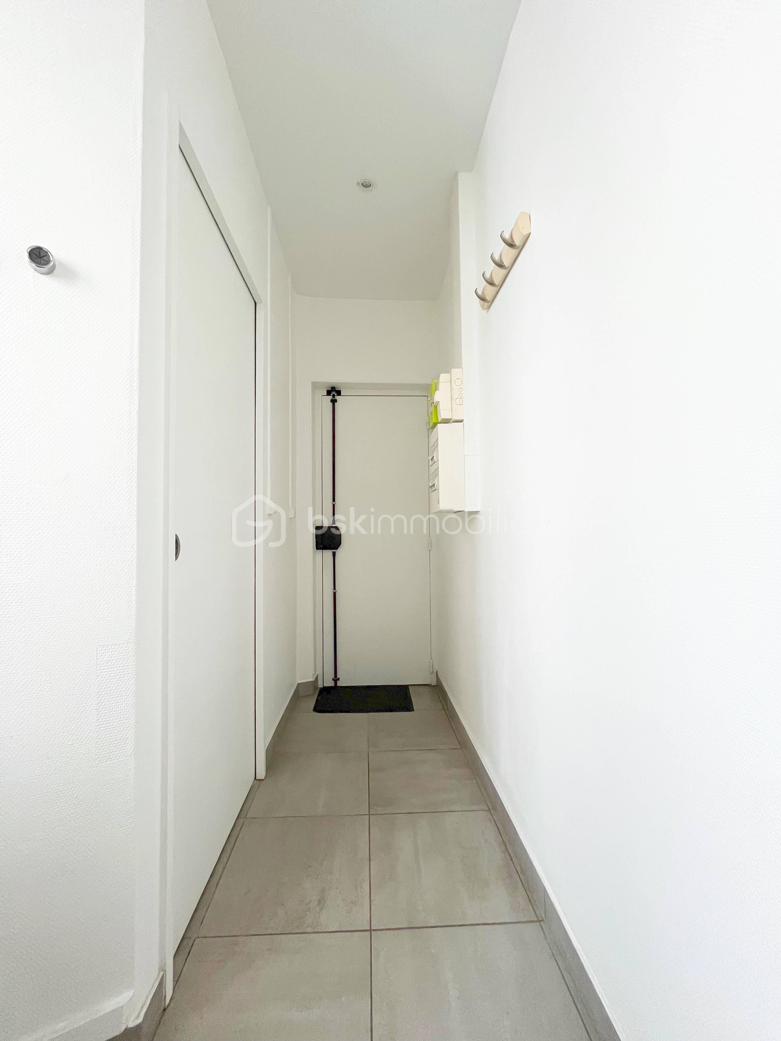 Appartement de 48 m² - Entrée1.jpg