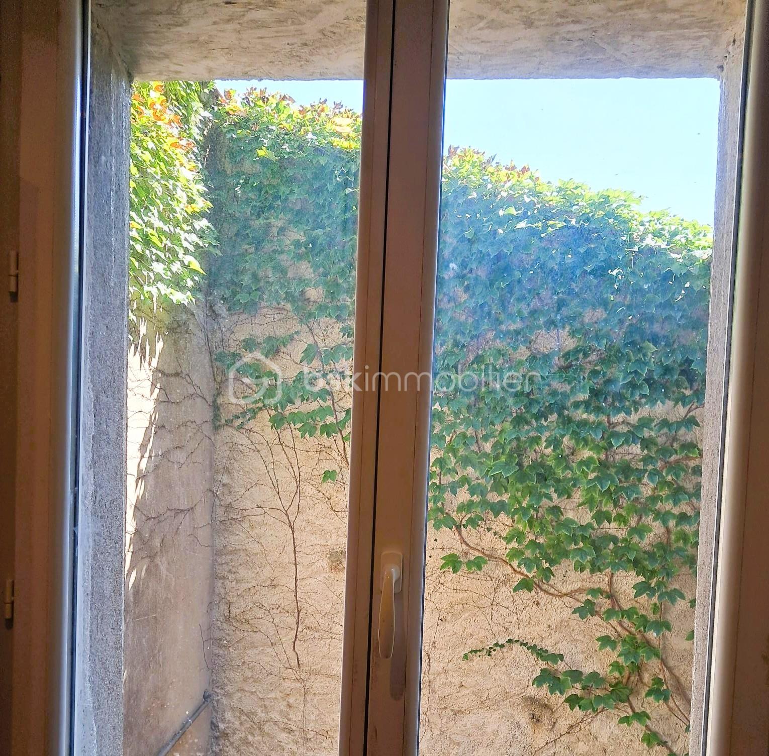 Maison ancienne de 180 m² - 12- fenetre.jpg
