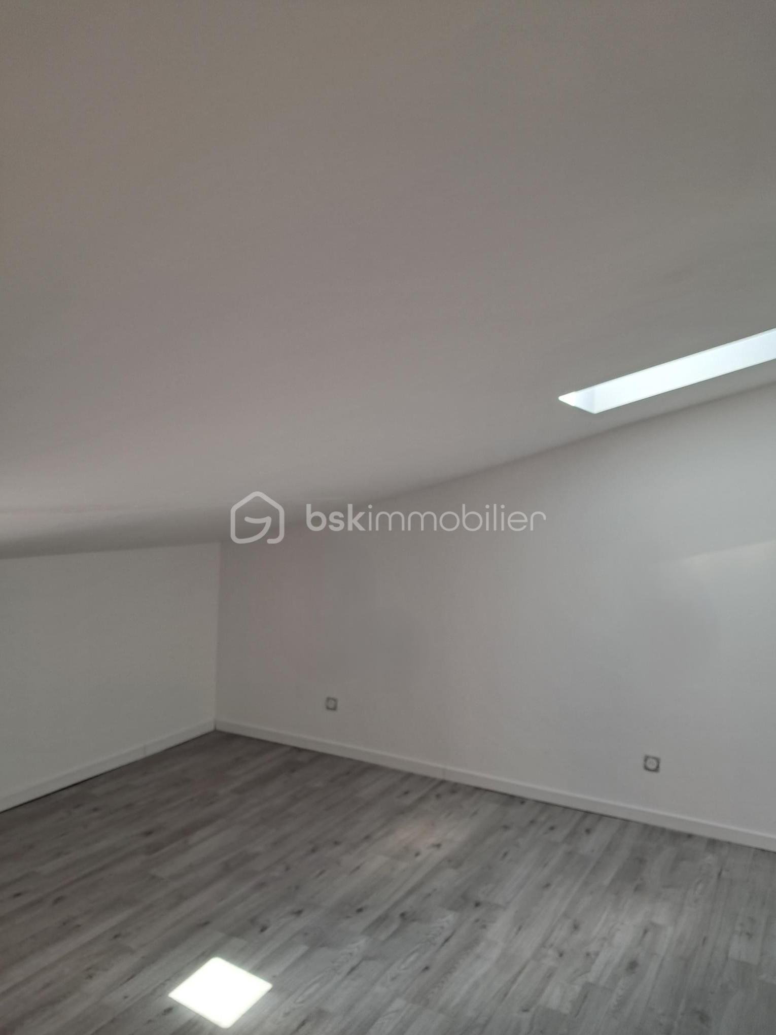 Maison ancienne de 180 m² - u.jpg
