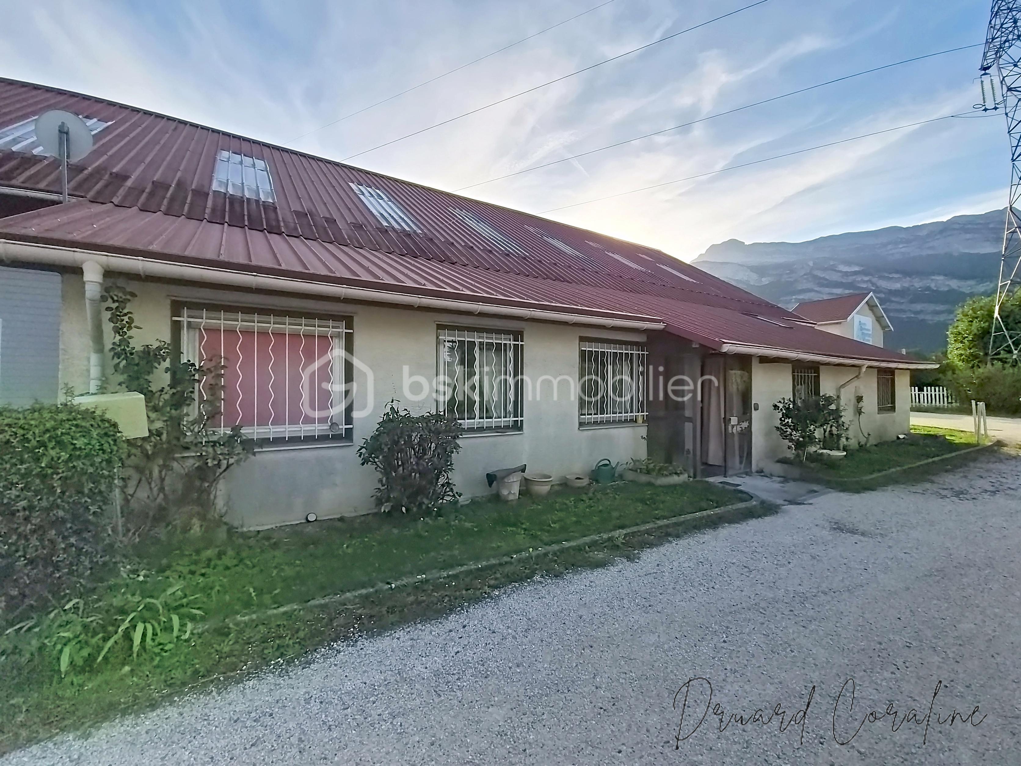 Maison 3 pièces 64 m² · à Varces-Allieres-Et-Risset · 63,7 m² · 129 000 €