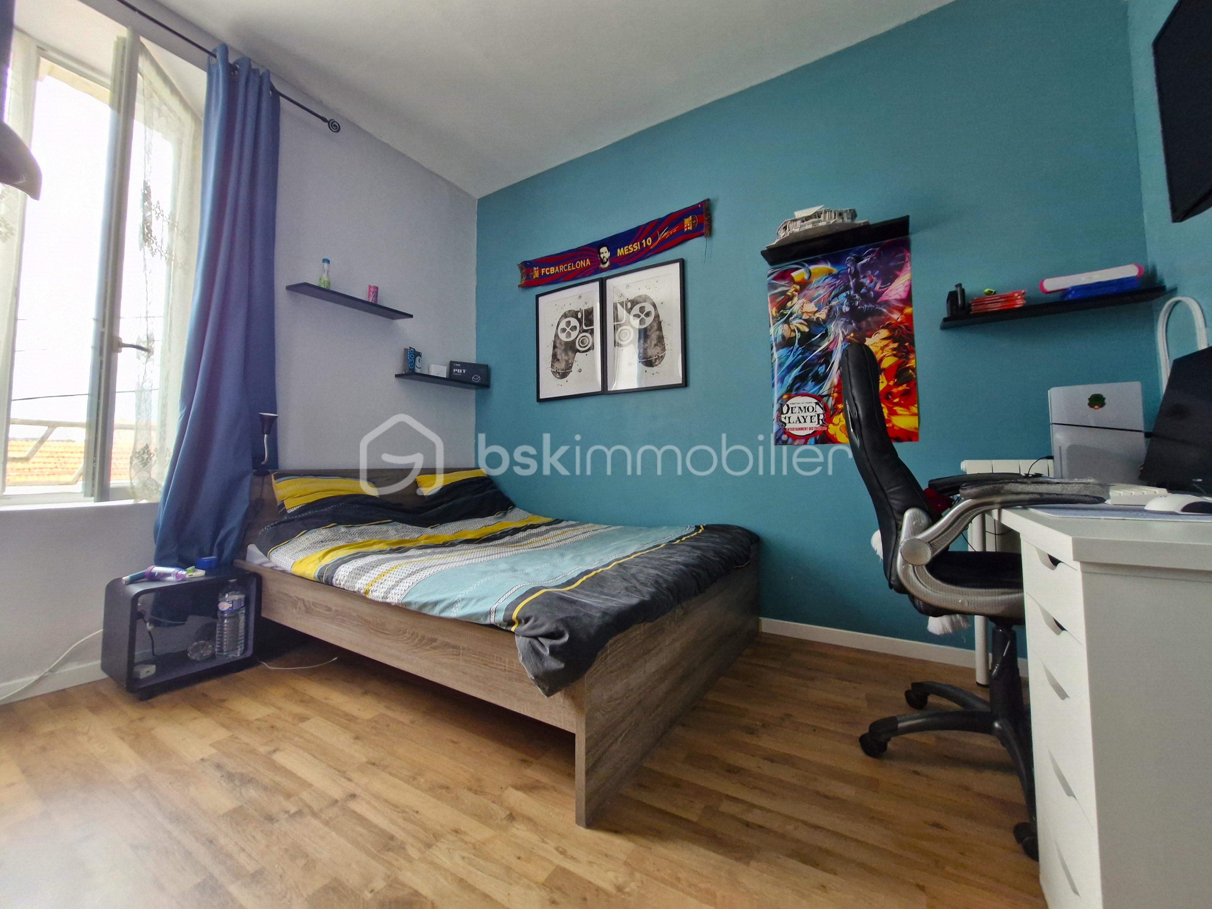 Immeuble mixte de 303 m² - ch 1er 1G.jpg