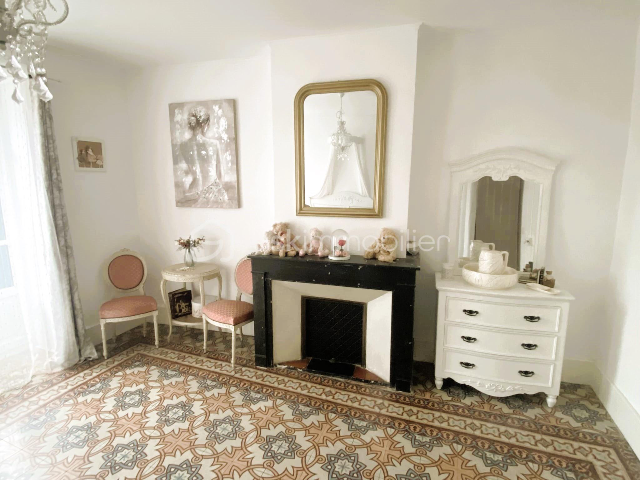 Maison de ville de 200 m² - 498171144_1220229552803119_8245899738825773915_n.jpg