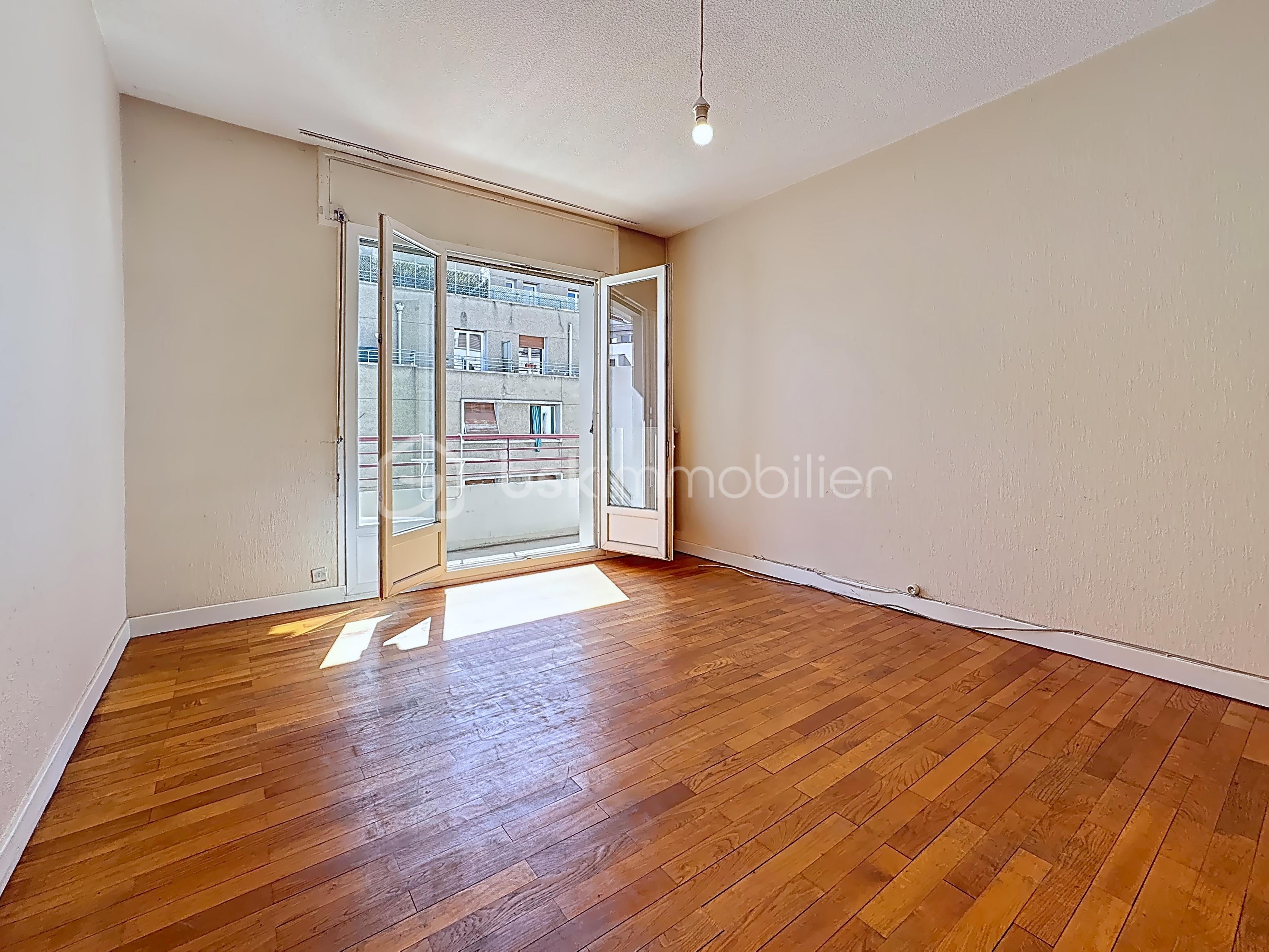 Appartement de 53,71 m² - 7429ca10530af9b5d2d8182fbb6c361c.png
