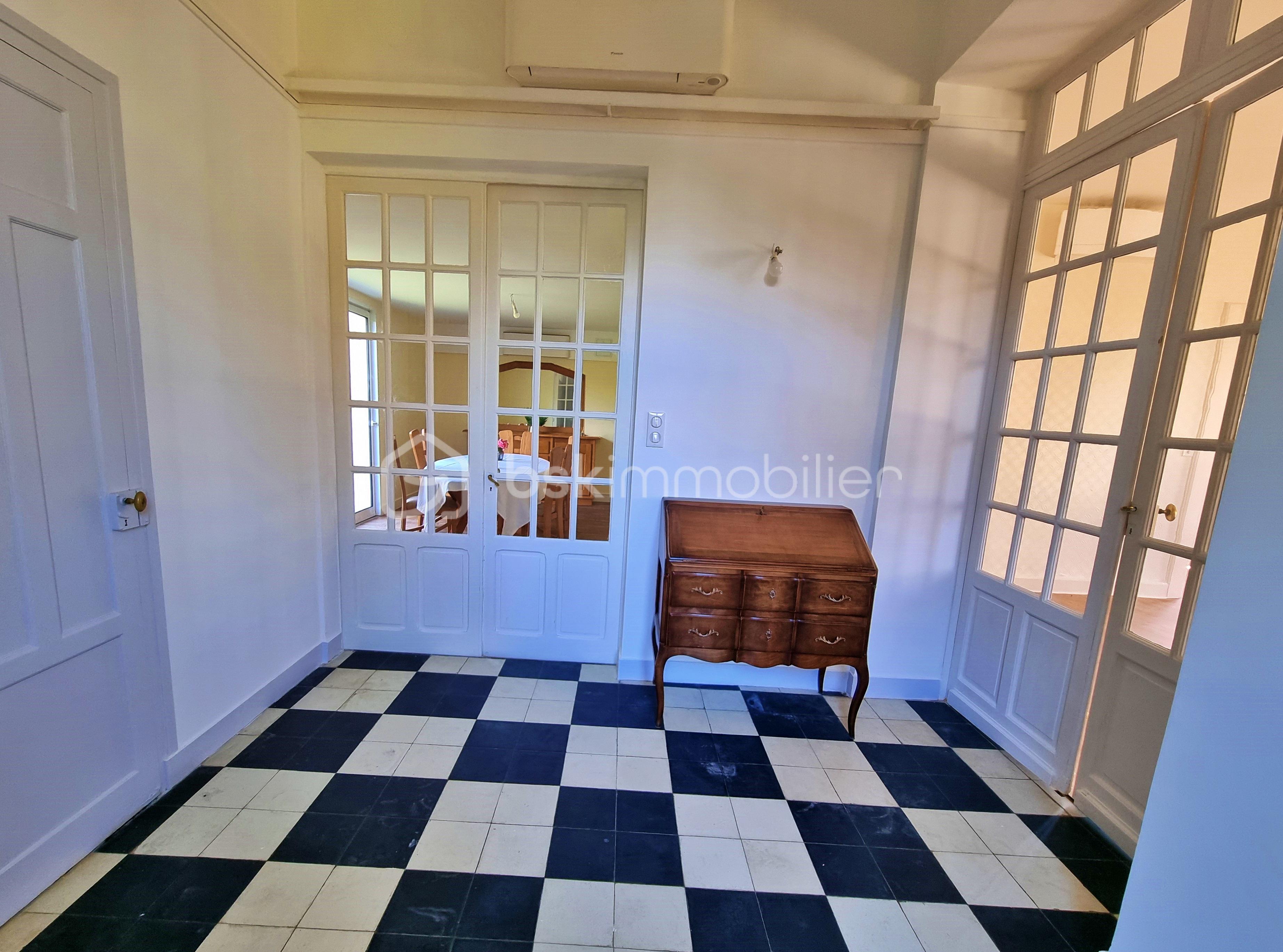 Demeure de 258 m² - b entrée bis.jpg