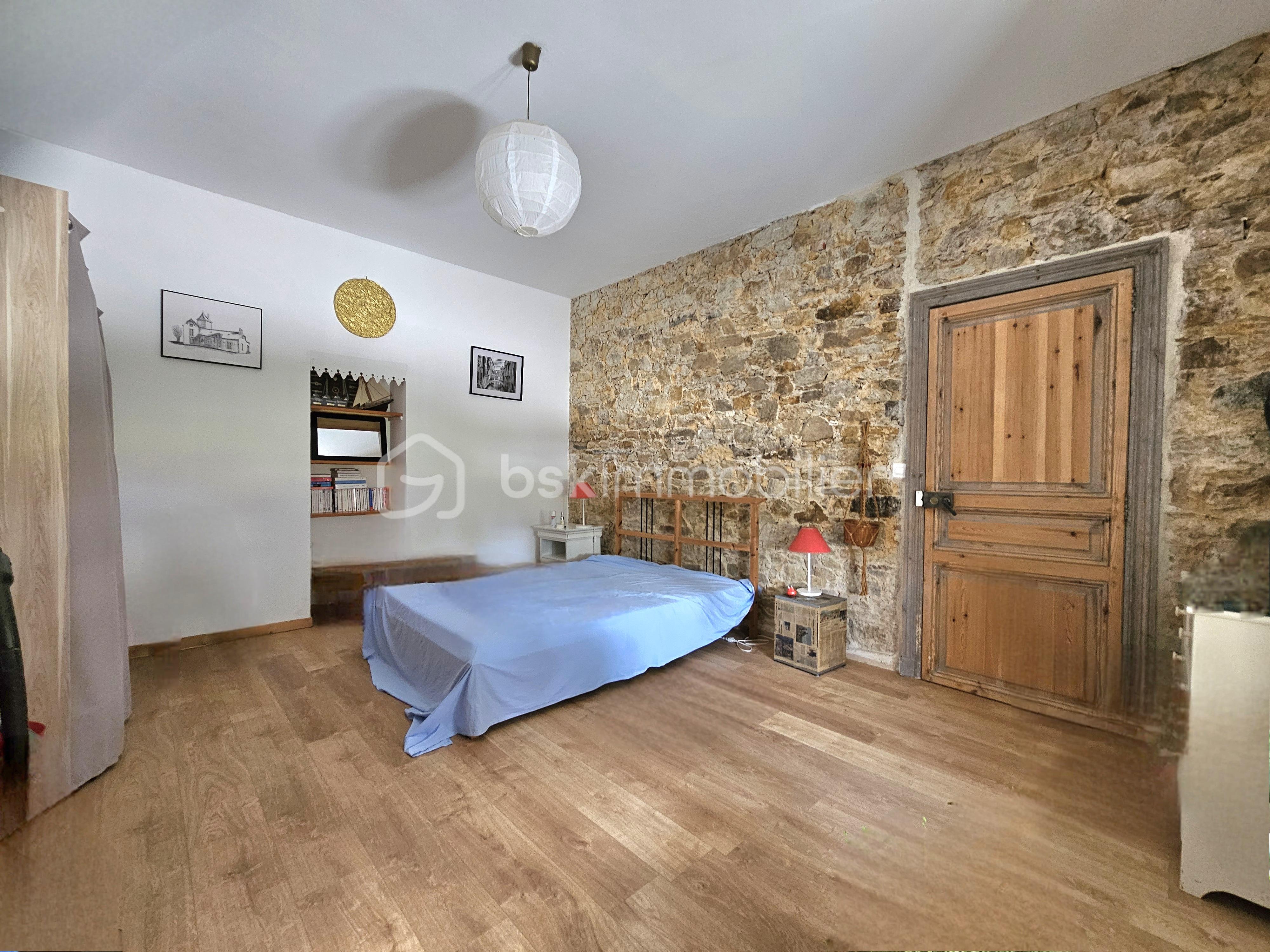 Maison de 200 m² - 5 saffré.jpg