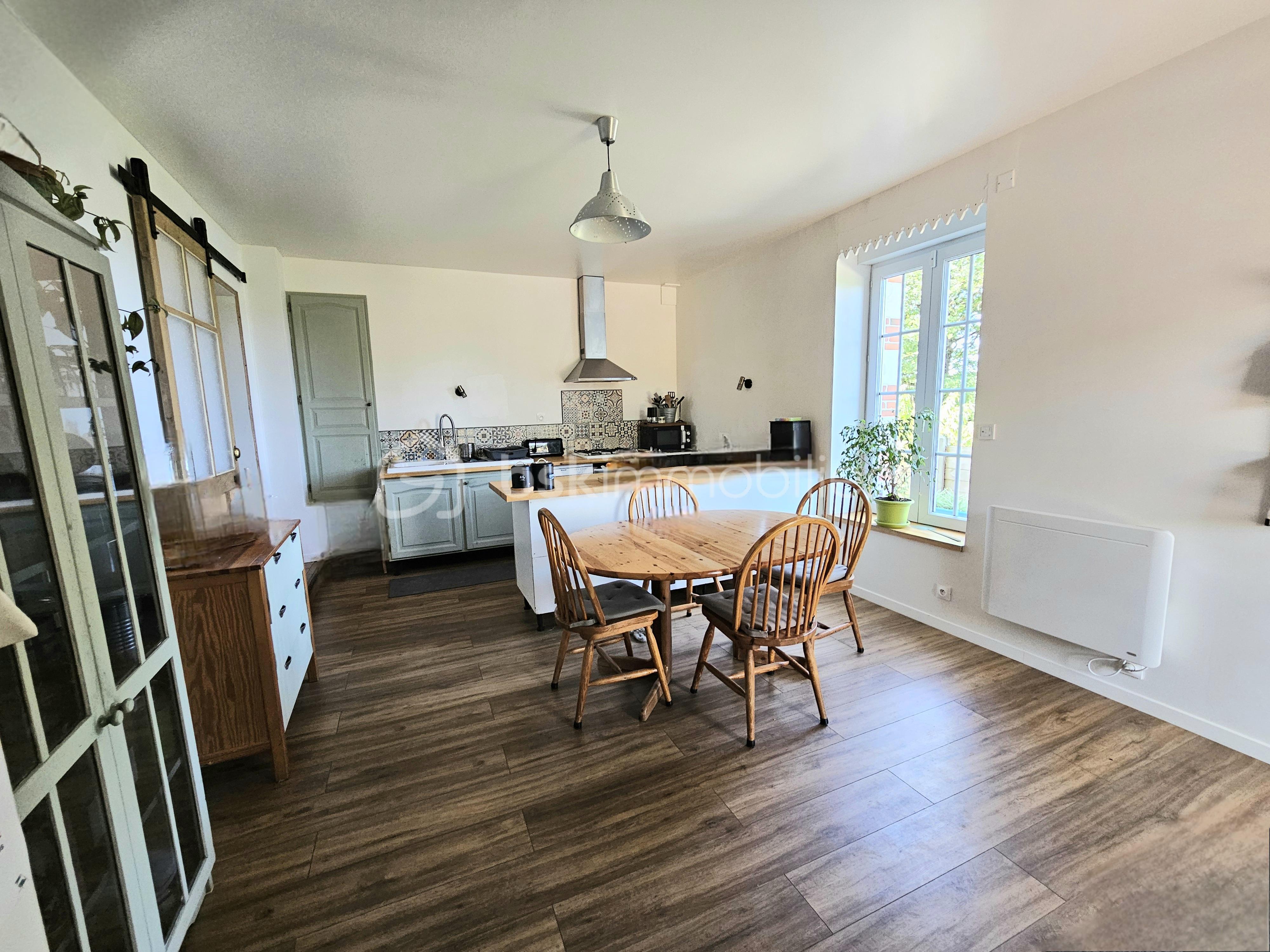 Maison de 200 m² - 3 saffré.jpg
