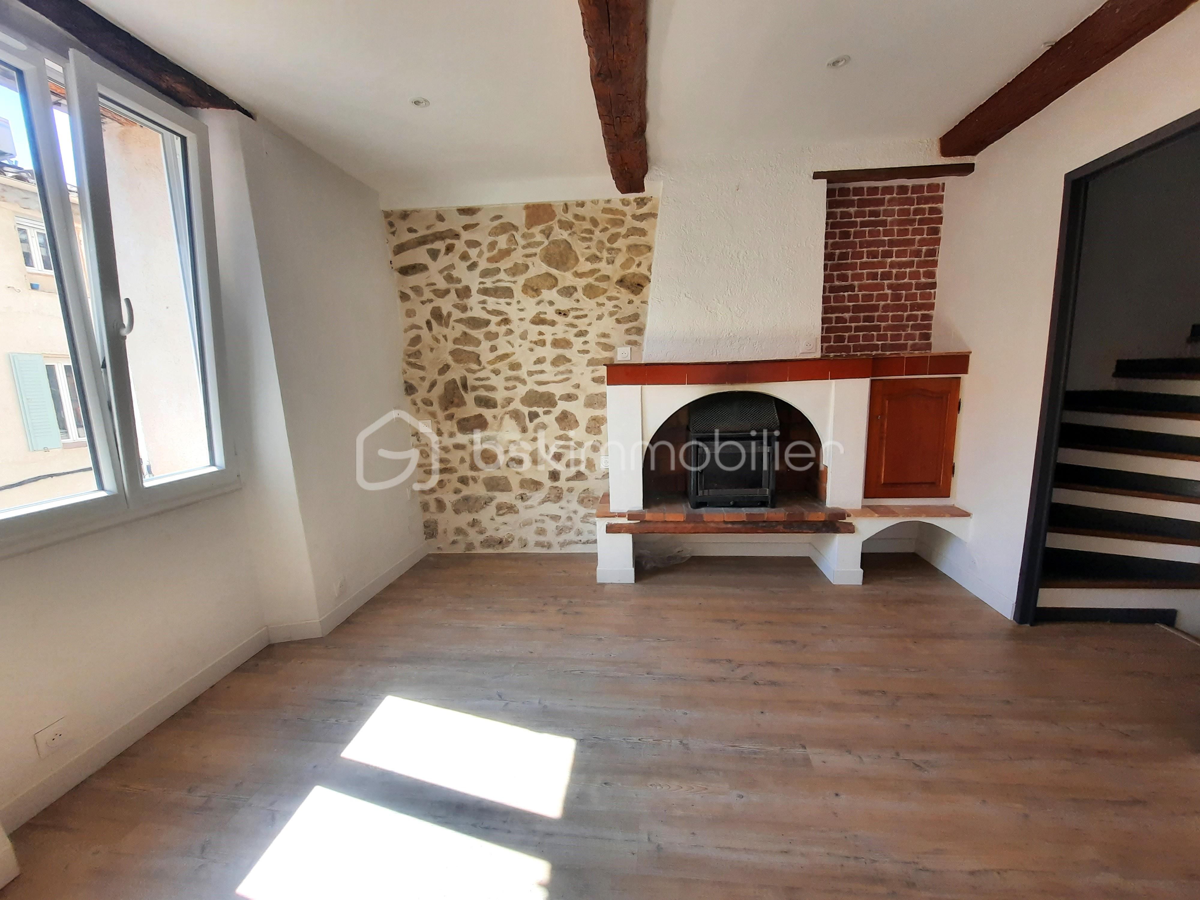 maison de village bord de mer VAR 83FAYENCE BAGNOLS EN FORET.jpg