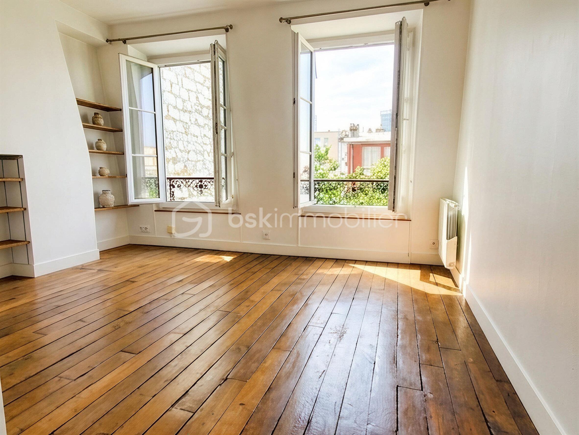 home_staging_output_1715.jpg