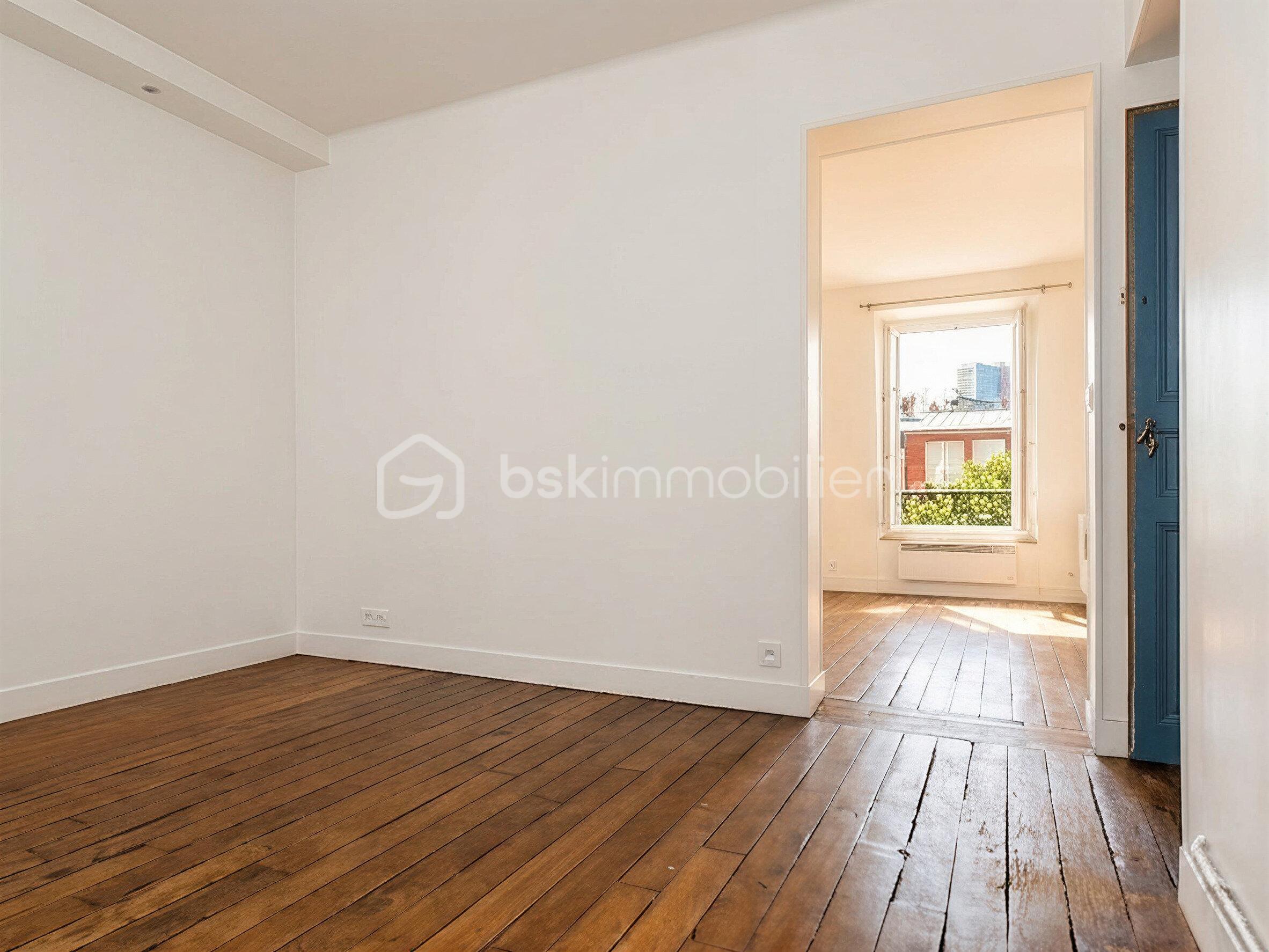 home_staging_output_1718.jpg