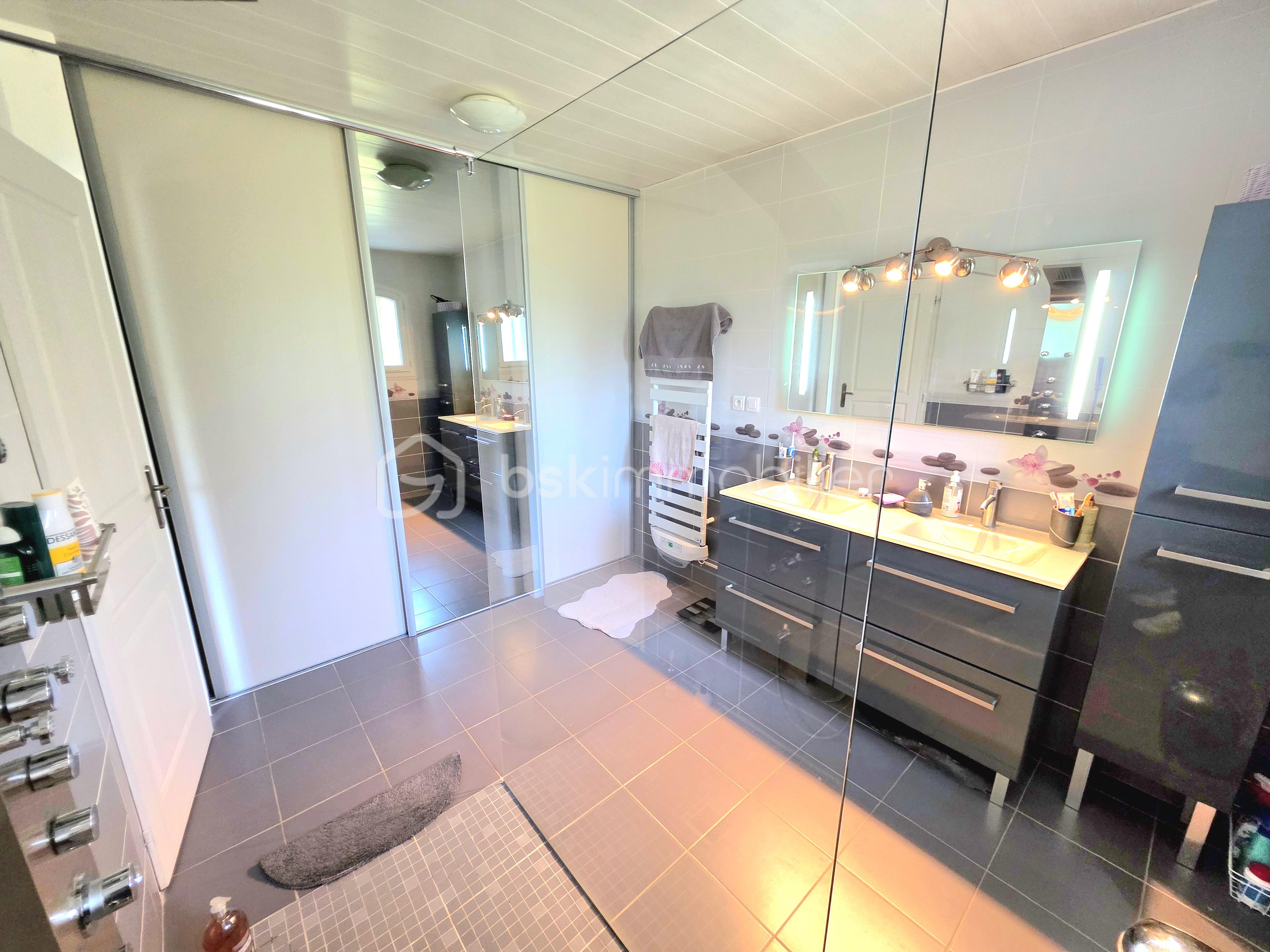 Maison de 200 m² - 20250822_180110.jpg