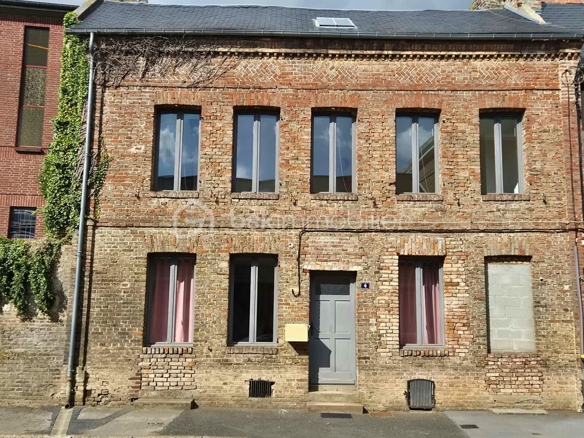 Maison 2 pièces 51 m² · à Oisemont · 51 m² · 45 000 €